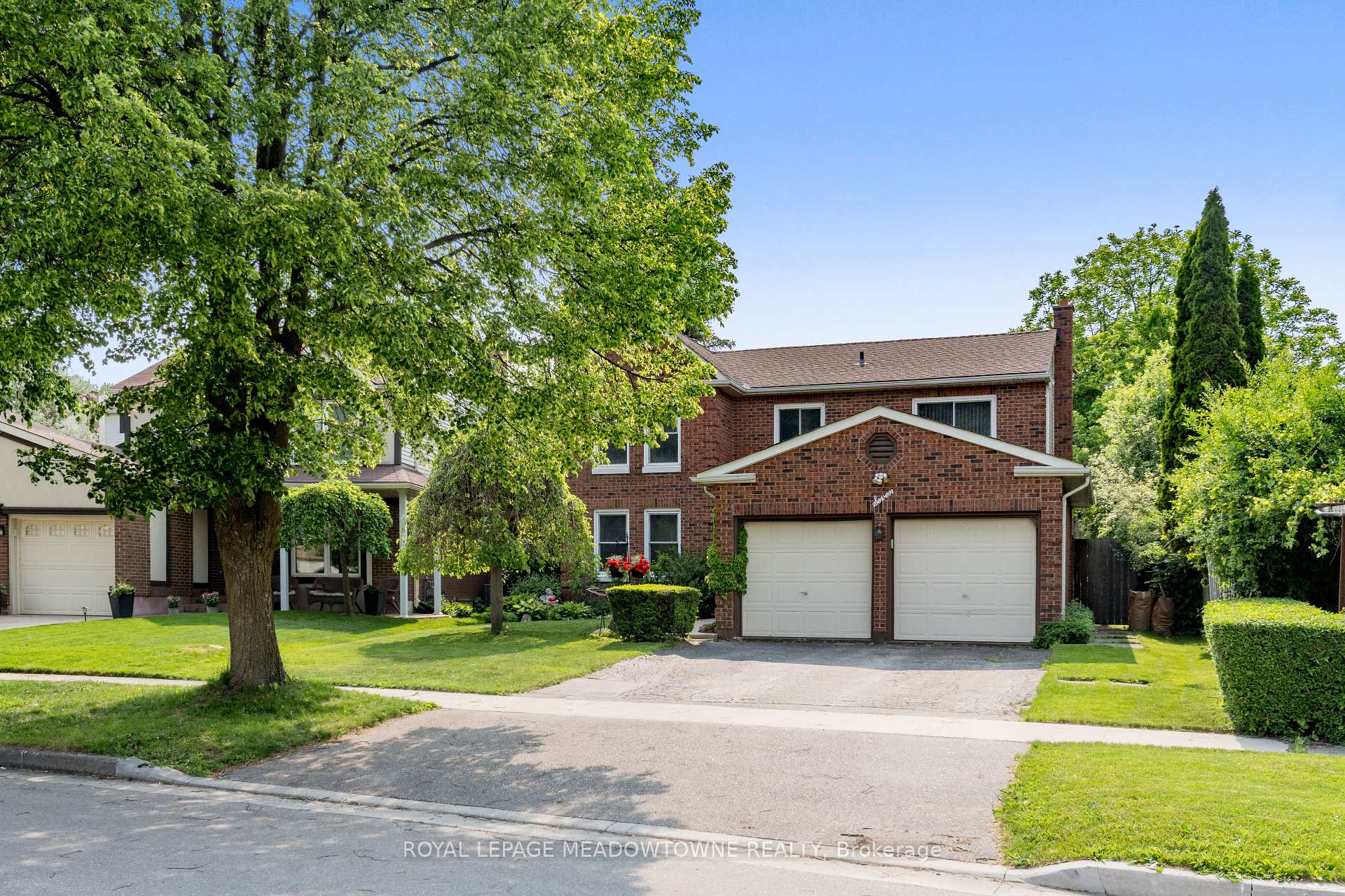 Photo 1 of 7 Deerwood Crescent, Kitchener — HOMEH