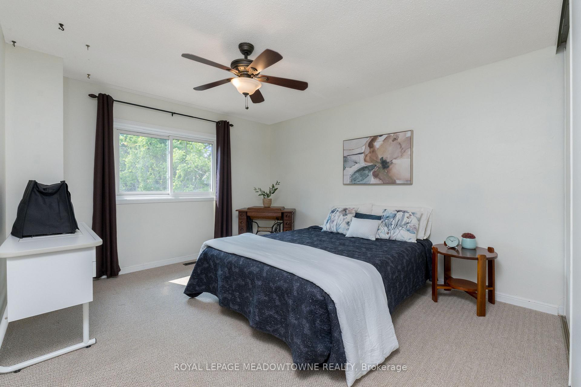 Photo 29 of 7 Deerwood Crescent, Kitchener — HOMEH