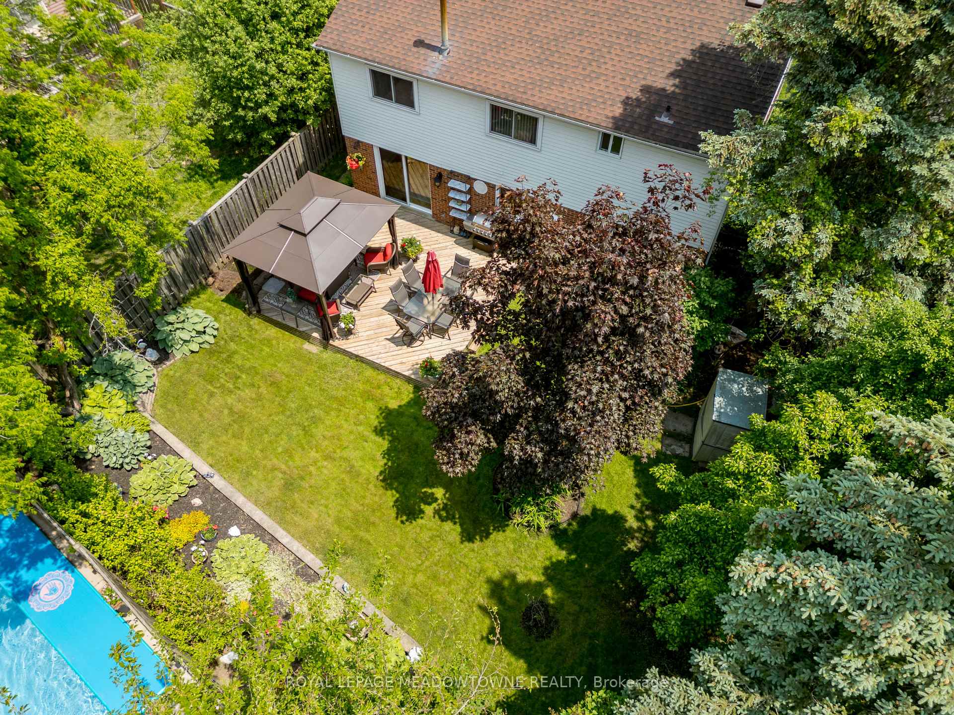 Photo 46 of 7 Deerwood Crescent, Kitchener — HOMEH