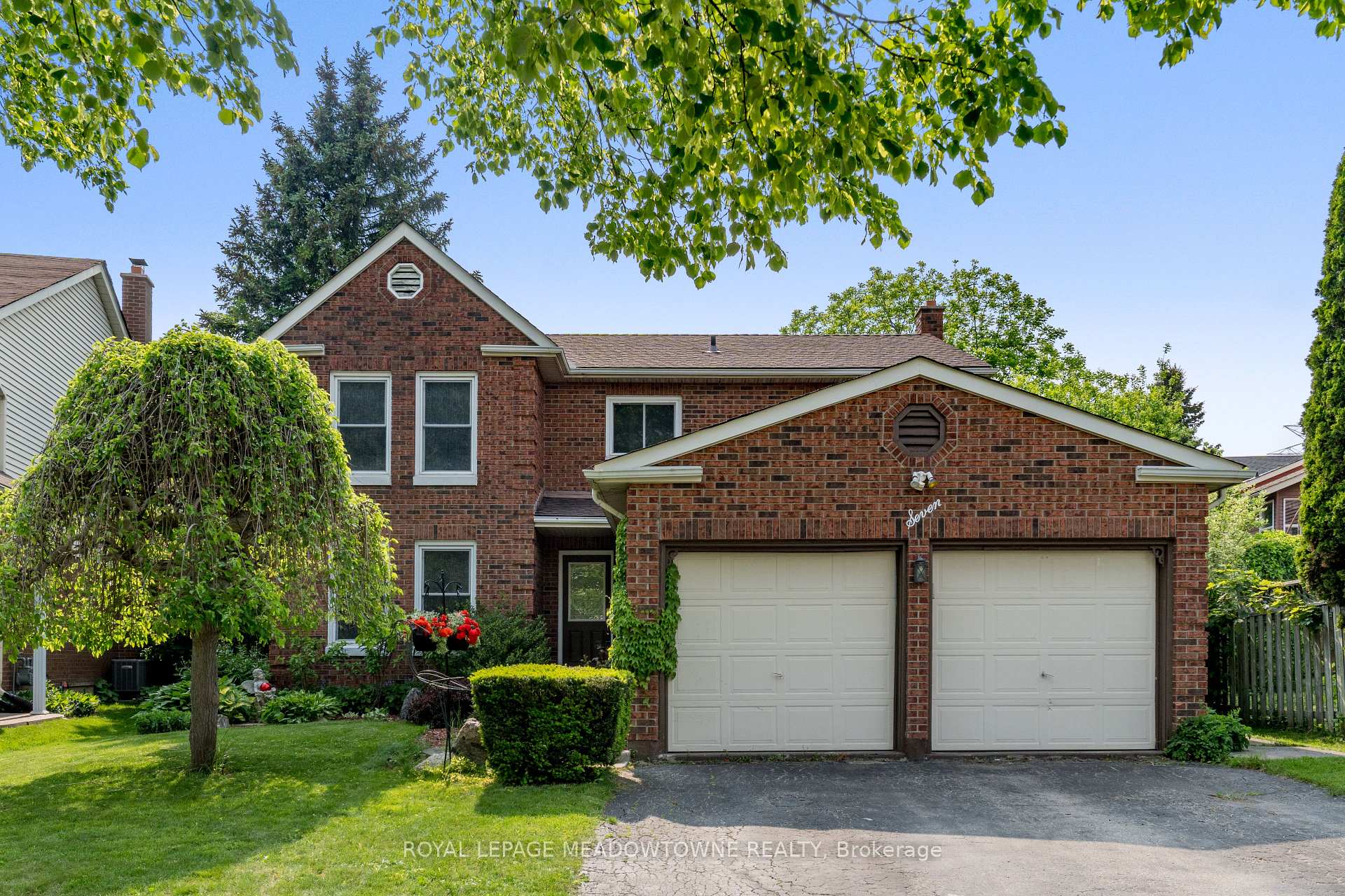Photo 50 of 7 Deerwood Crescent, Kitchener — HOMEH