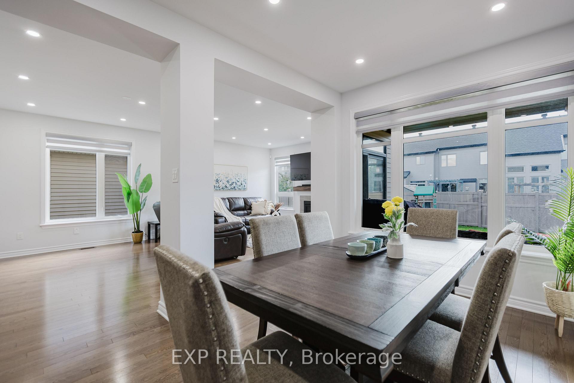 Photo 11 of 80 Palfrey Way, Ottawa, Kanata - Emerald Meadows/Trailwest — HOMEH