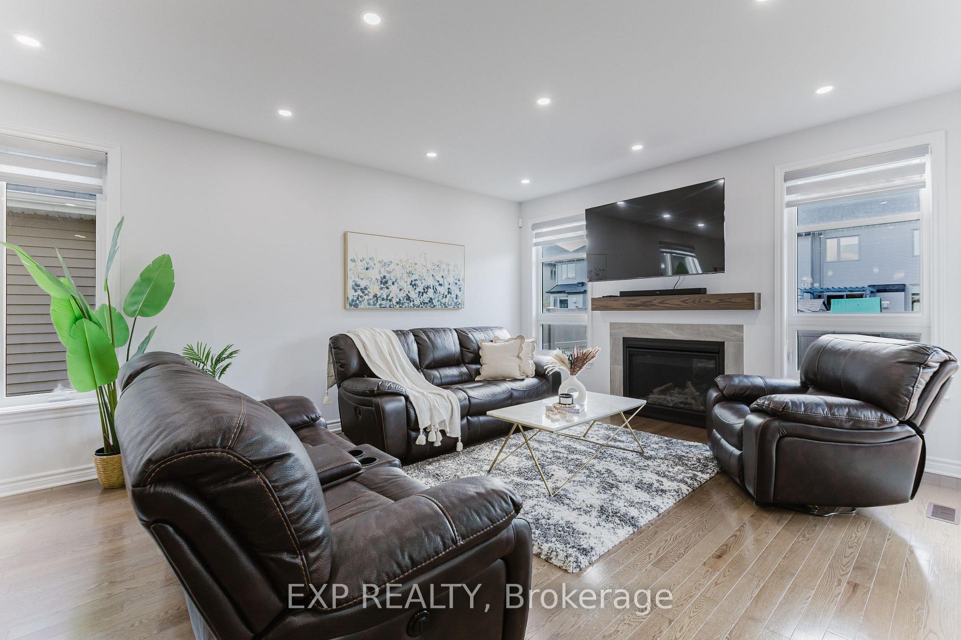 Photo 12 of 80 Palfrey Way, Ottawa, Kanata - Emerald Meadows/Trailwest — HOMEH