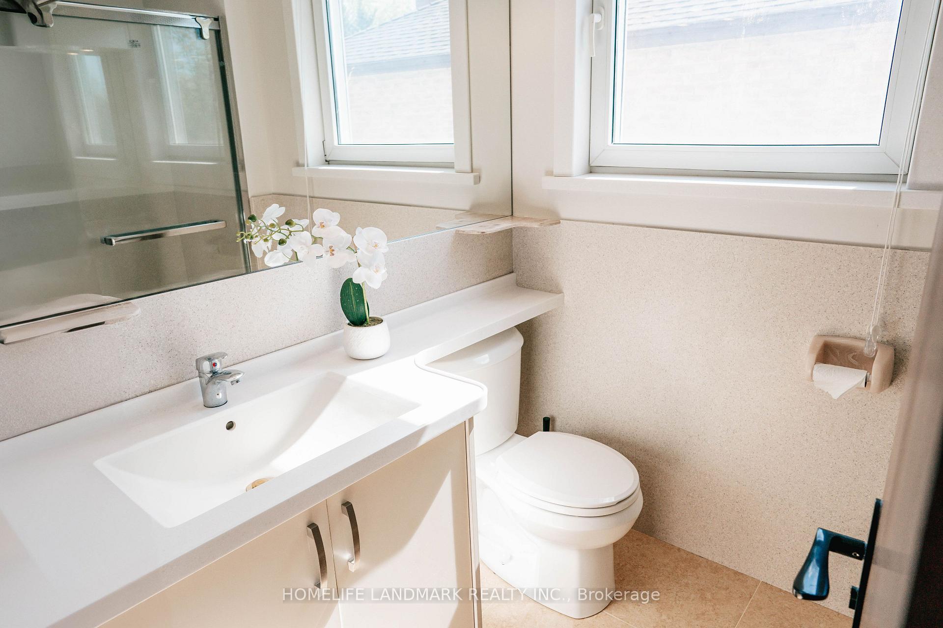 Photo 6 of 158 Markville Road, Markham, Markville — HOMEH