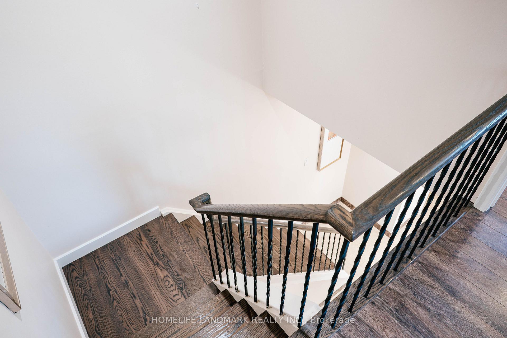 Photo 11 of 158 Markville Road, Markham, Markville — HOMEH
