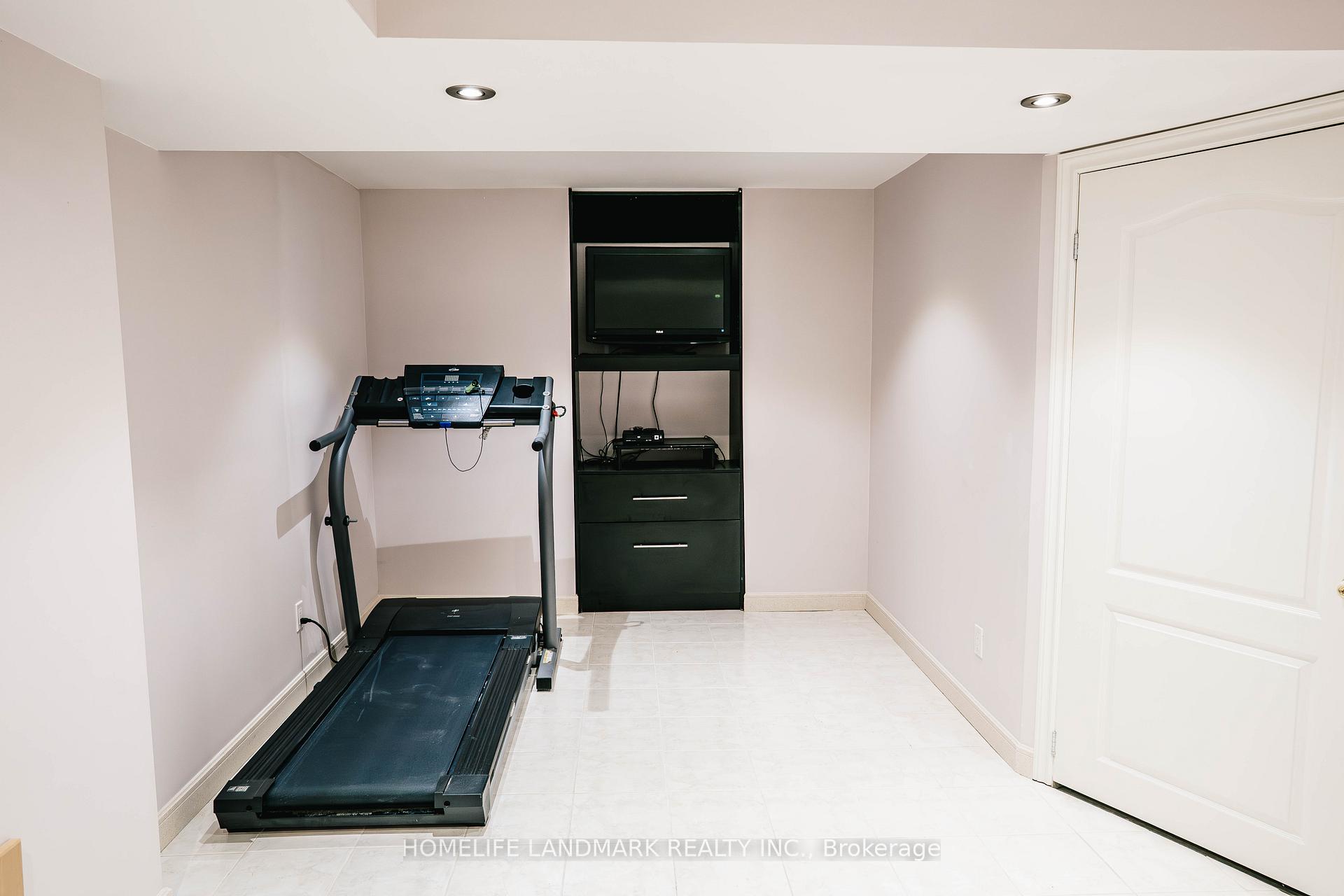 Photo 25 of 158 Markville Road, Markham, Markville — HOMEH