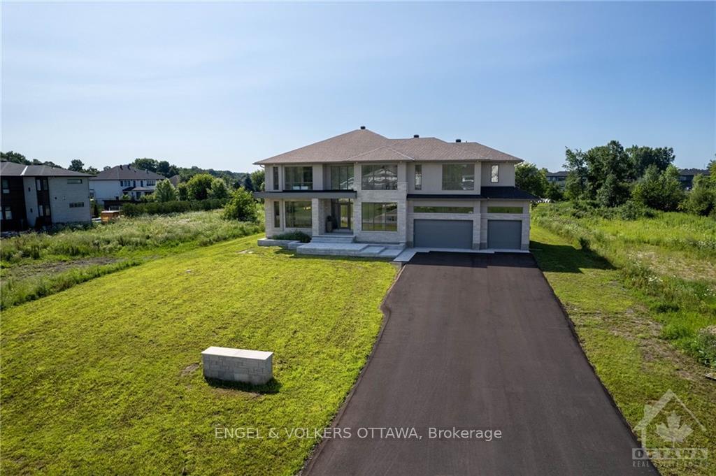 Photo 2 of 705 Mcmanus Avenue, Ottawa, Manotick Village & Manotick Estates — HOMEH