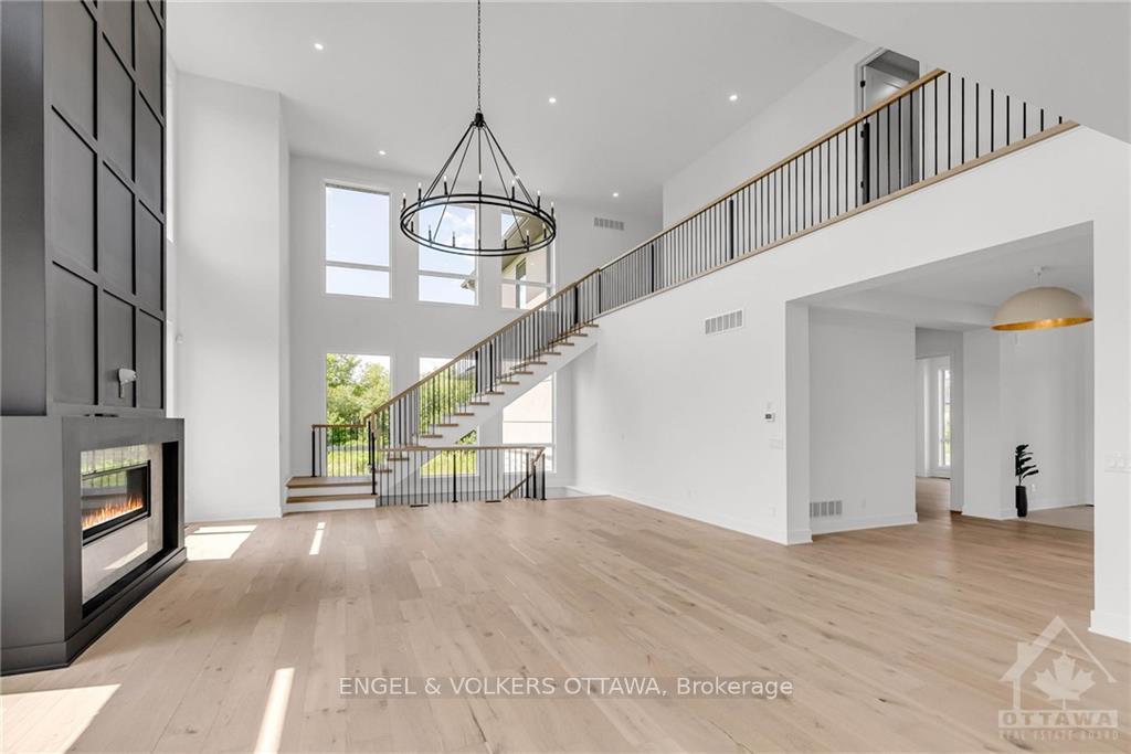 Photo 5 of 705 Mcmanus Avenue, Ottawa, Manotick Village & Manotick Estates — HOMEH