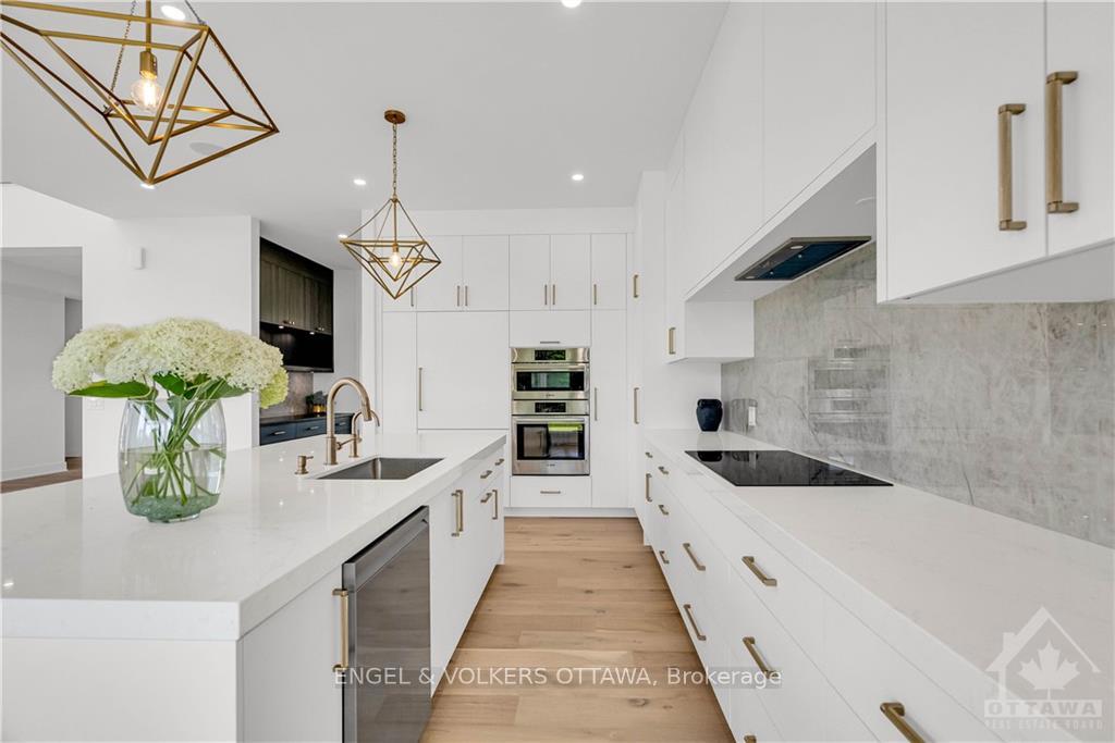 Photo 8 of 705 Mcmanus Avenue, Ottawa, Manotick Village & Manotick Estates — HOMEH