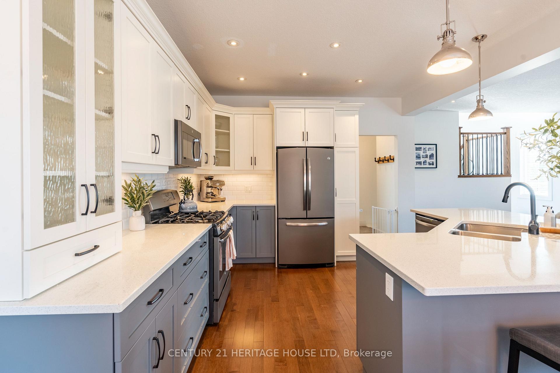 Photo 15 of 66 Eden Oak Trail, Kitchener — HOMEH