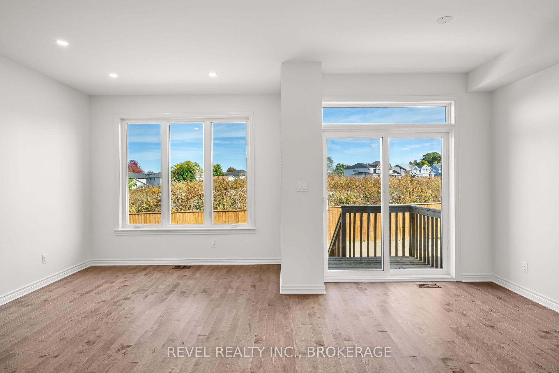 Photo 8 of 1521 Scarlet Street, Kingston, Kingston East (Incl Barret Crt) — HOMEH