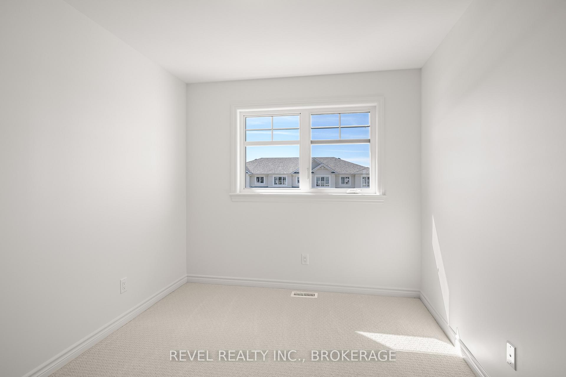 Photo 20 of 1521 Scarlet Street, Kingston, Kingston East (Incl Barret Crt) — HOMEH
