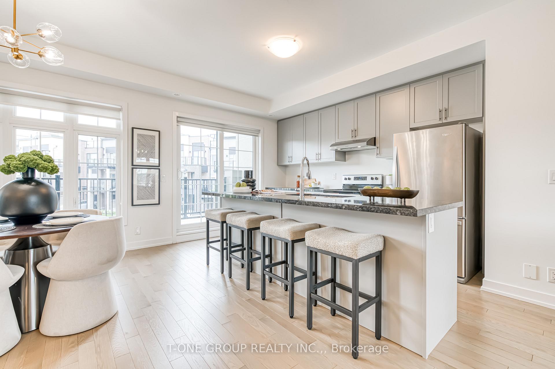 Photo 6 of 111 Yorkton Boulevard, Markham, Angus Glen — HOMEH