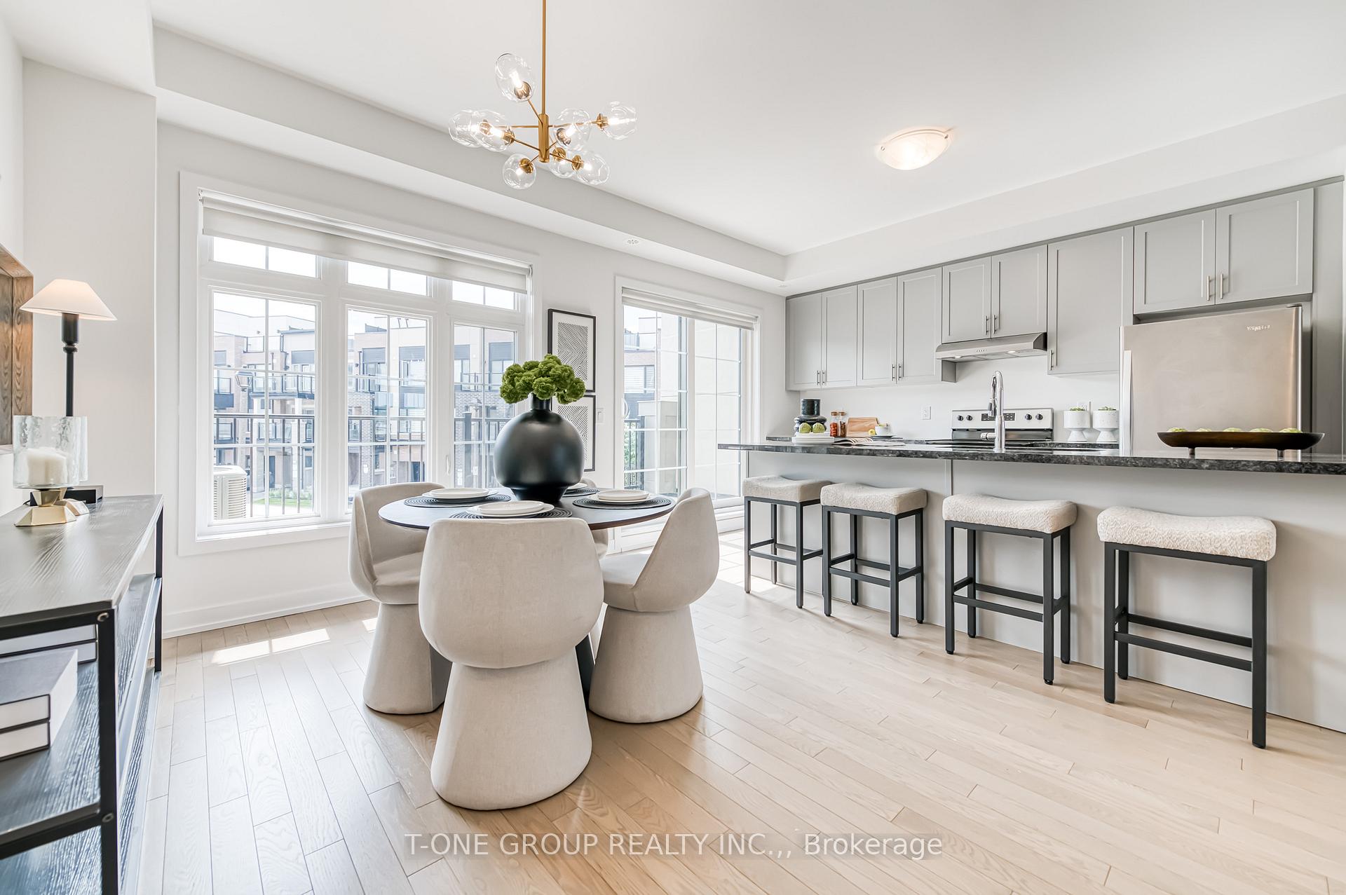 Photo 9 of 111 Yorkton Boulevard, Markham, Angus Glen — HOMEH