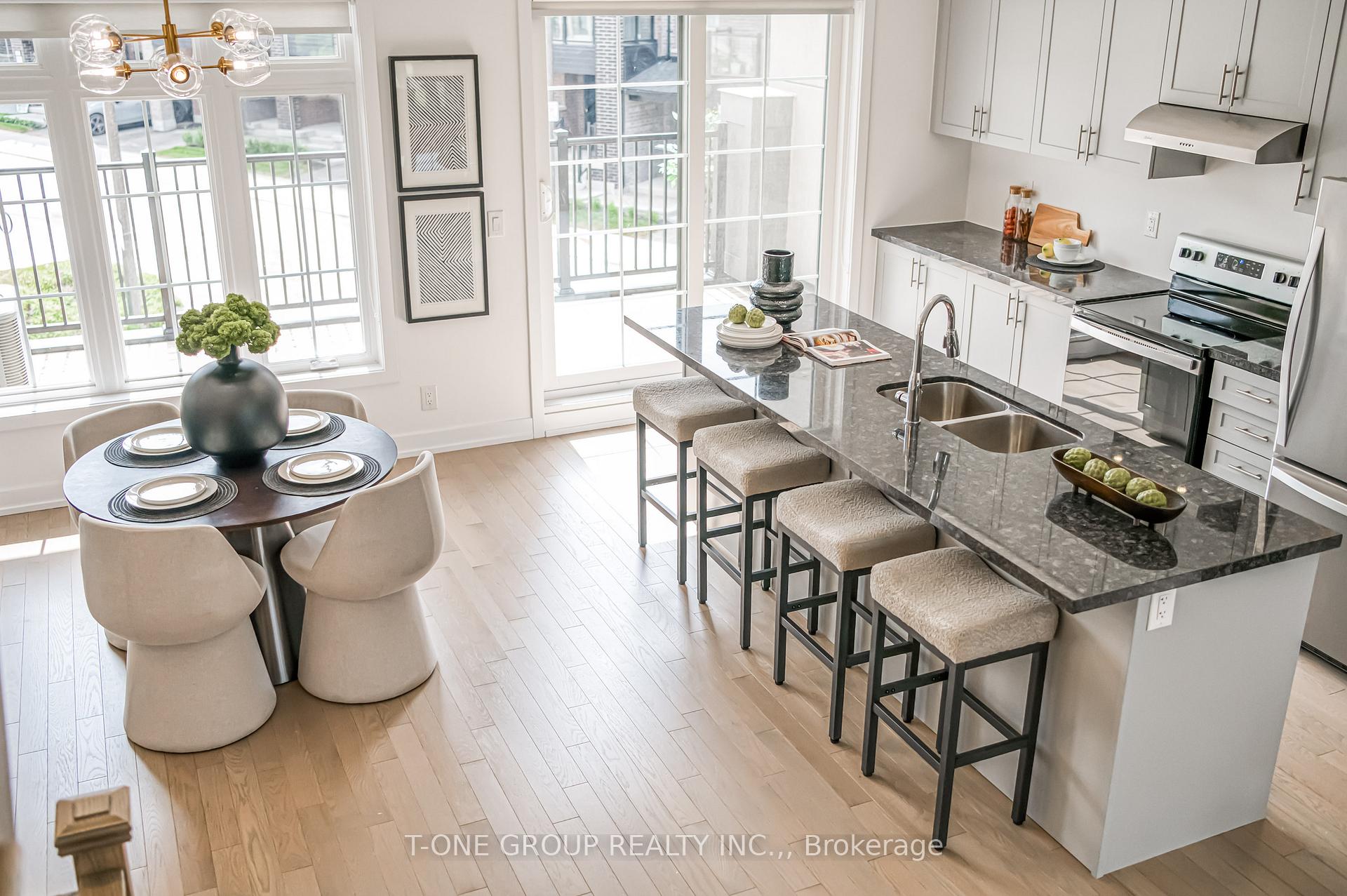 Photo 10 of 111 Yorkton Boulevard, Markham, Angus Glen — HOMEH