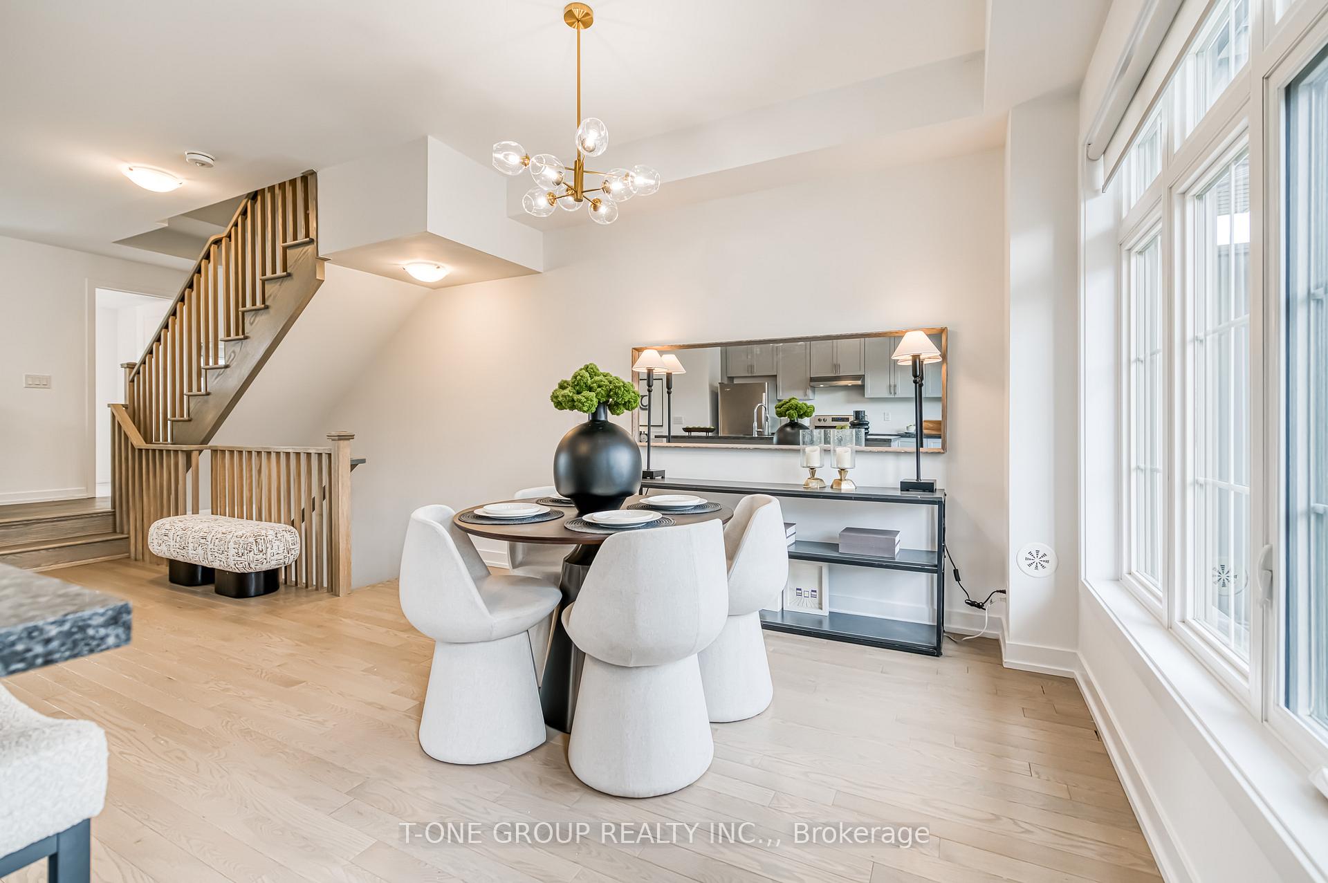 Photo 11 of 111 Yorkton Boulevard, Markham, Angus Glen — HOMEH