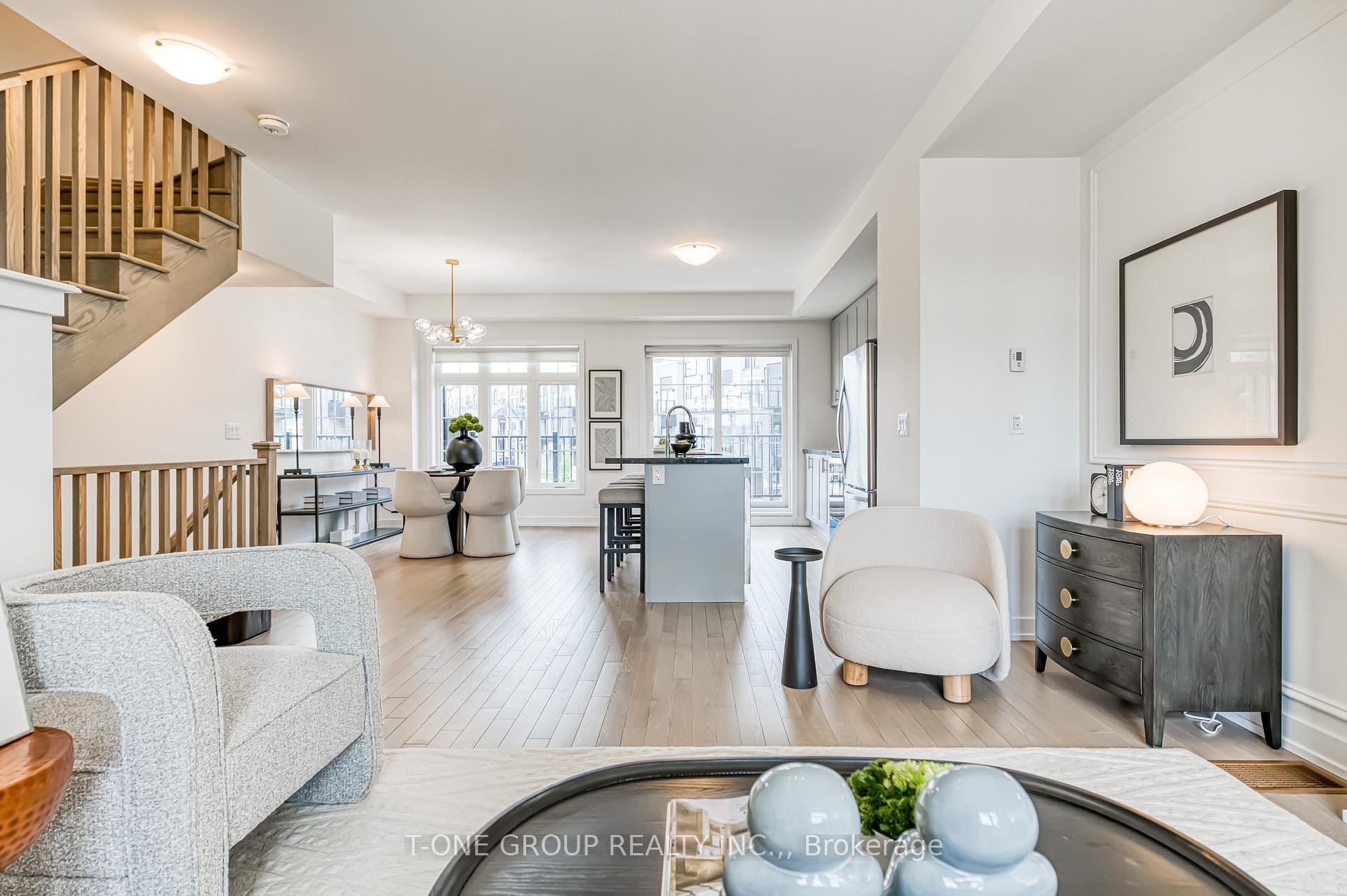 Photo 12 of 111 Yorkton Boulevard, Markham, Angus Glen — HOMEH