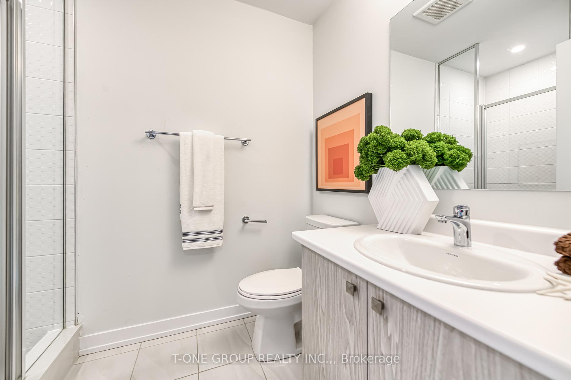 Photo 24 of 111 Yorkton Boulevard, Markham, Angus Glen — HOMEH