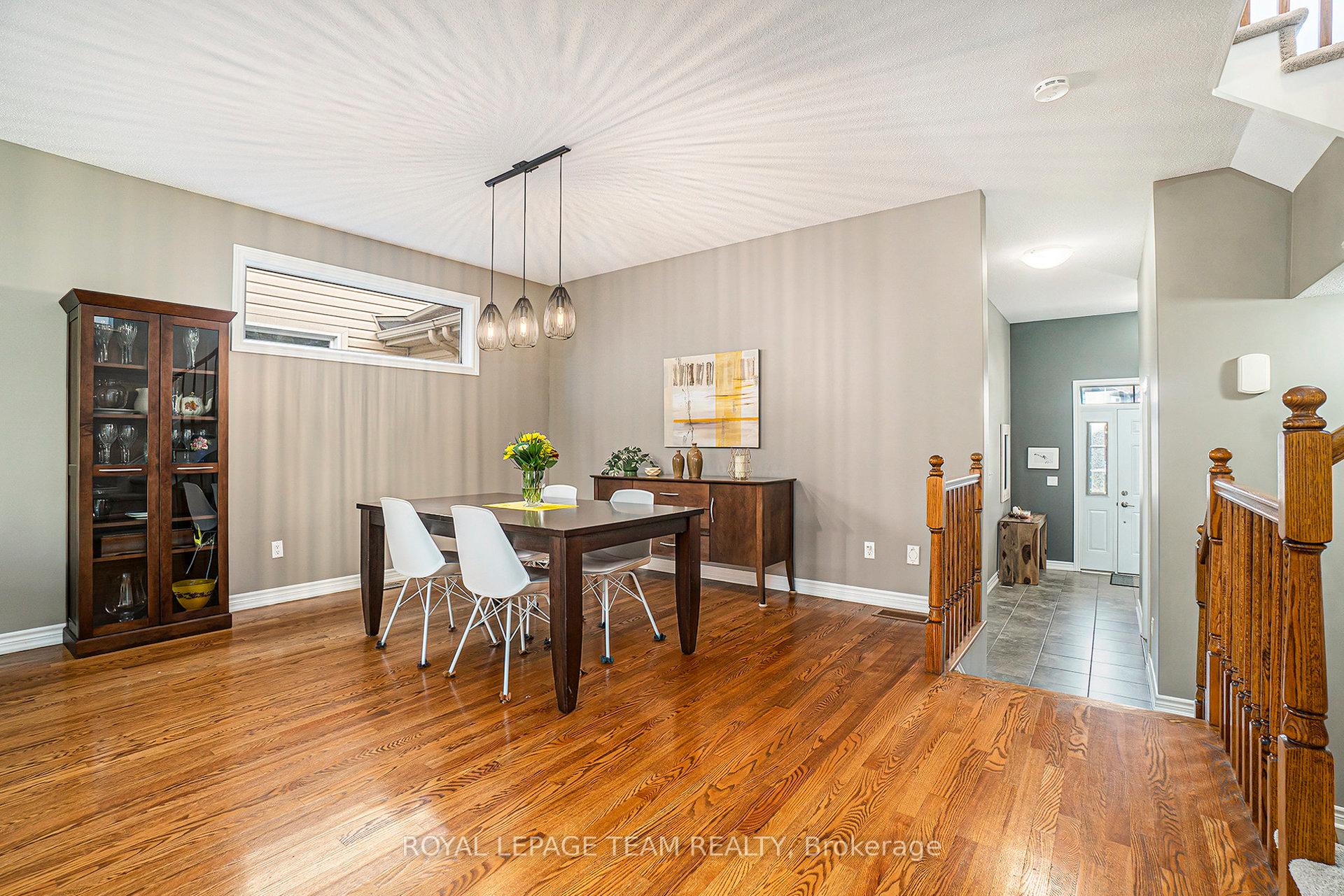 Photo 5 of 369 Glenbrae Avenue, Ottawa, Kanata - Morgan's Grant/South March — HOMEH