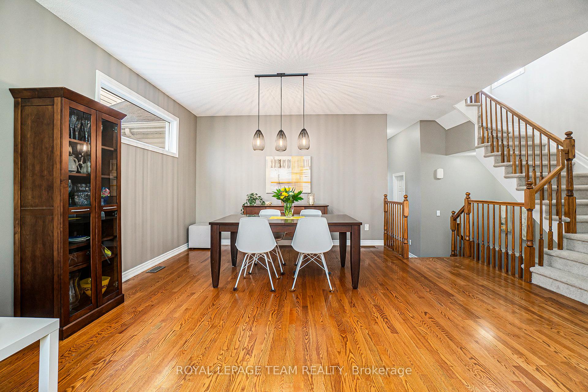 Photo 6 of 369 Glenbrae Avenue, Ottawa, Kanata - Morgan's Grant/South March — HOMEH