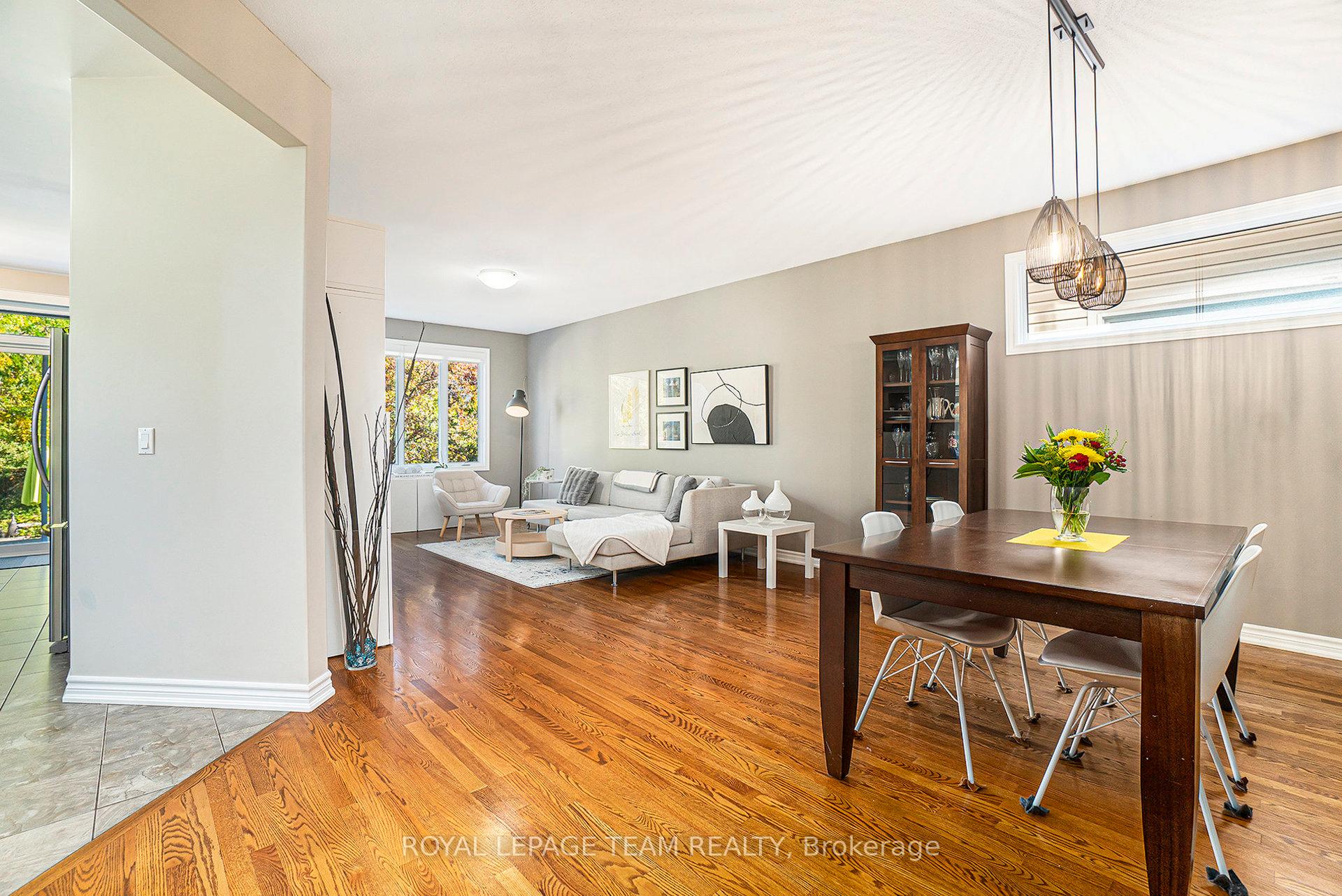 Photo 7 of 369 Glenbrae Avenue, Ottawa, Kanata - Morgan's Grant/South March — HOMEH