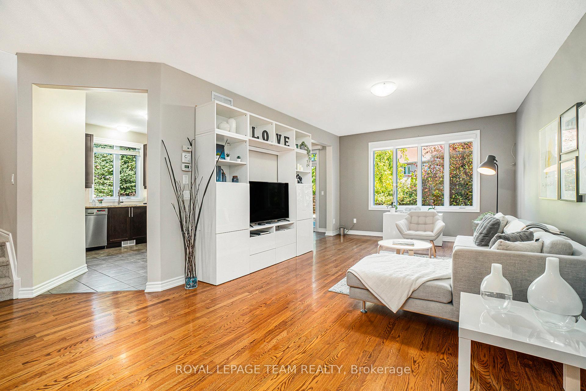 Photo 10 of 369 Glenbrae Avenue, Ottawa, Kanata - Morgan's Grant/South March — HOMEH