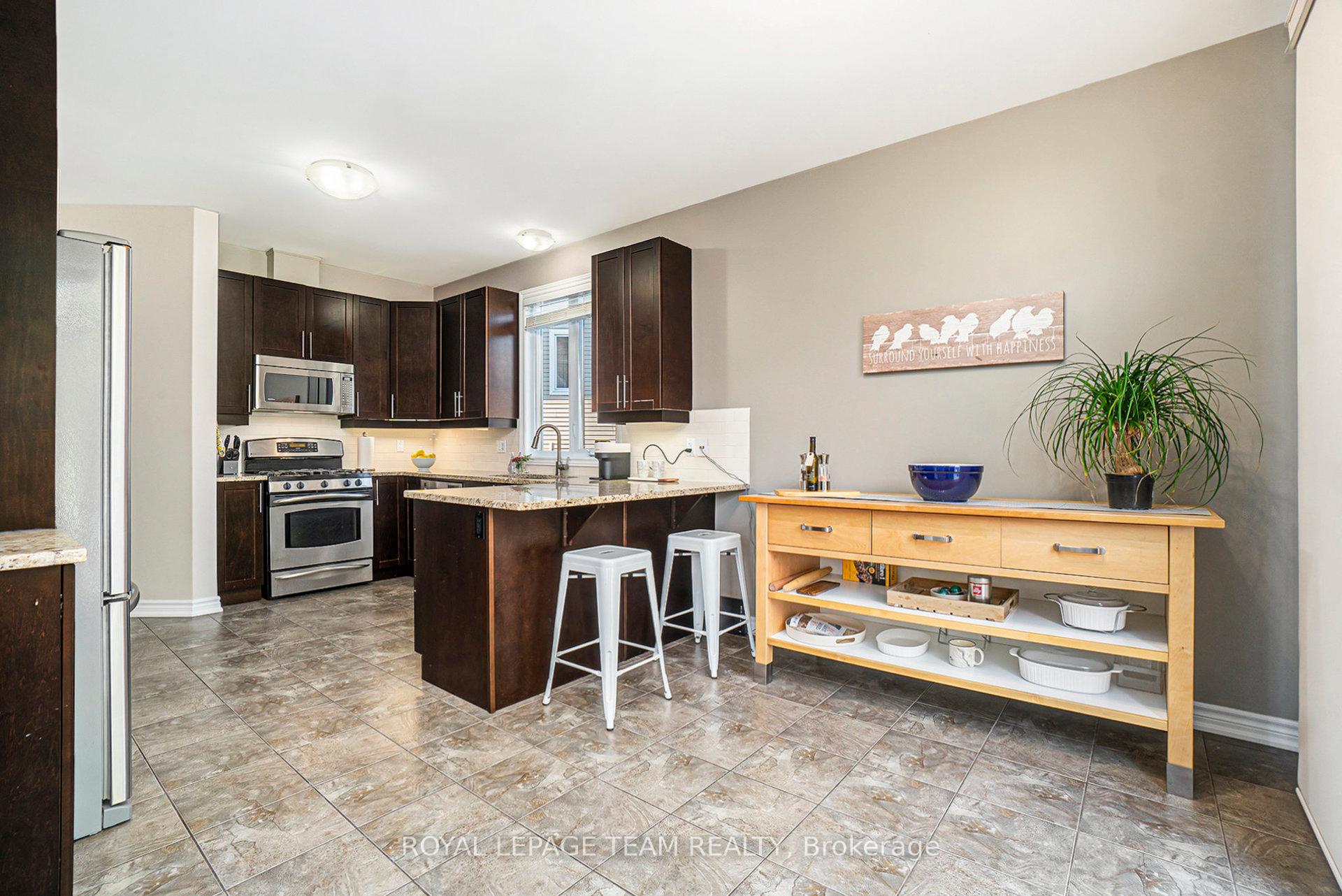 Photo 13 of 369 Glenbrae Avenue, Ottawa, Kanata - Morgan's Grant/South March — HOMEH