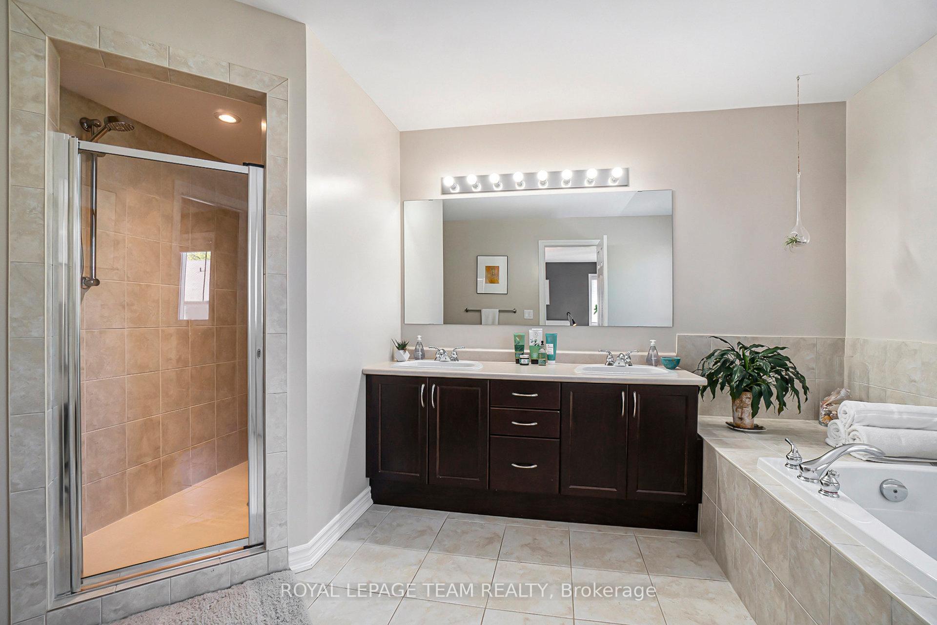 Photo 24 of 369 Glenbrae Avenue, Ottawa, Kanata - Morgan's Grant/South March — HOMEH