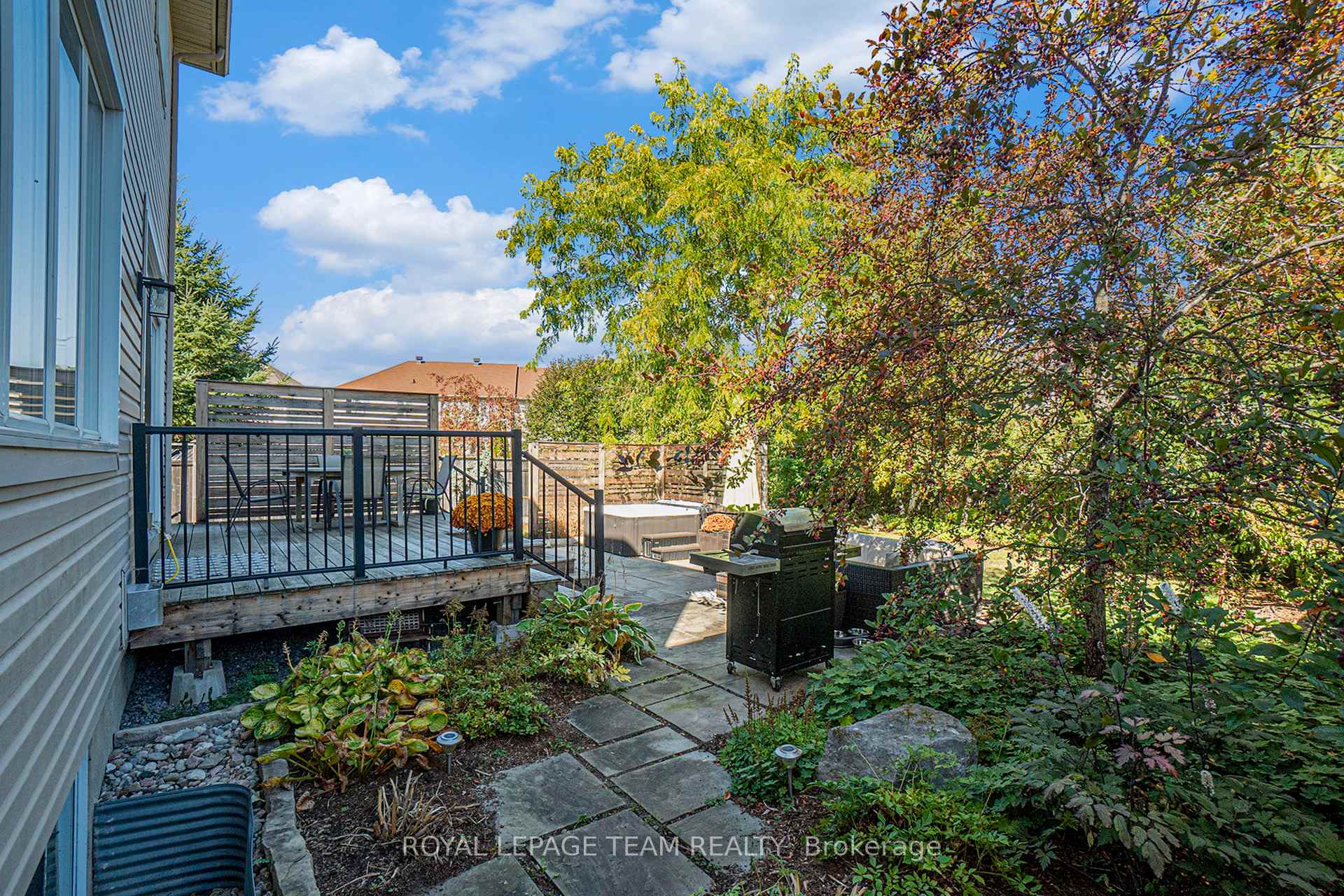 Photo 28 of 369 Glenbrae Avenue, Ottawa, Kanata - Morgan's Grant/South March — HOMEH