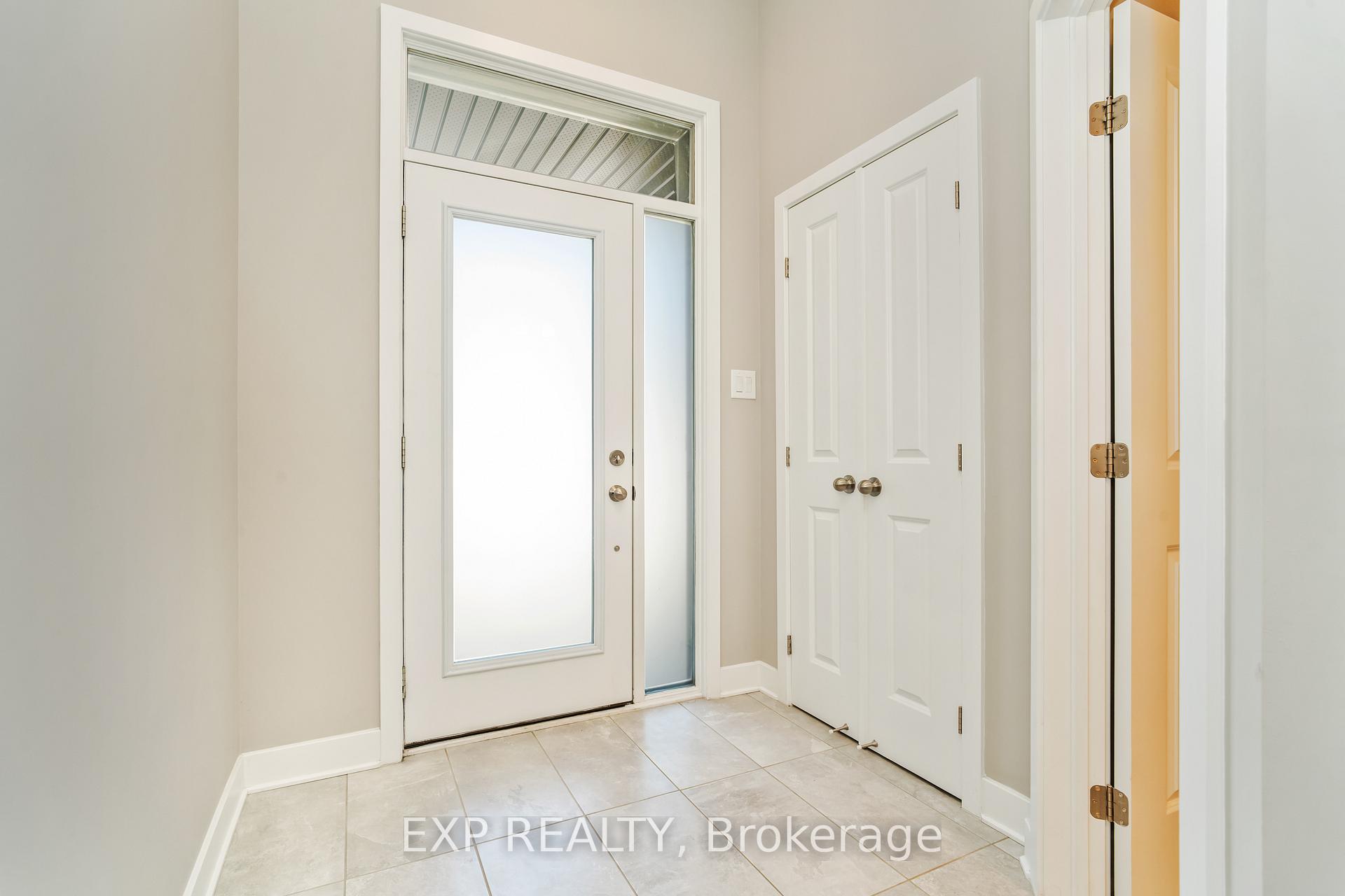 Photo 3 of 531 Triangle Street, Ottawa, Kanata - Emerald Meadows/Trailwest — HOMEH