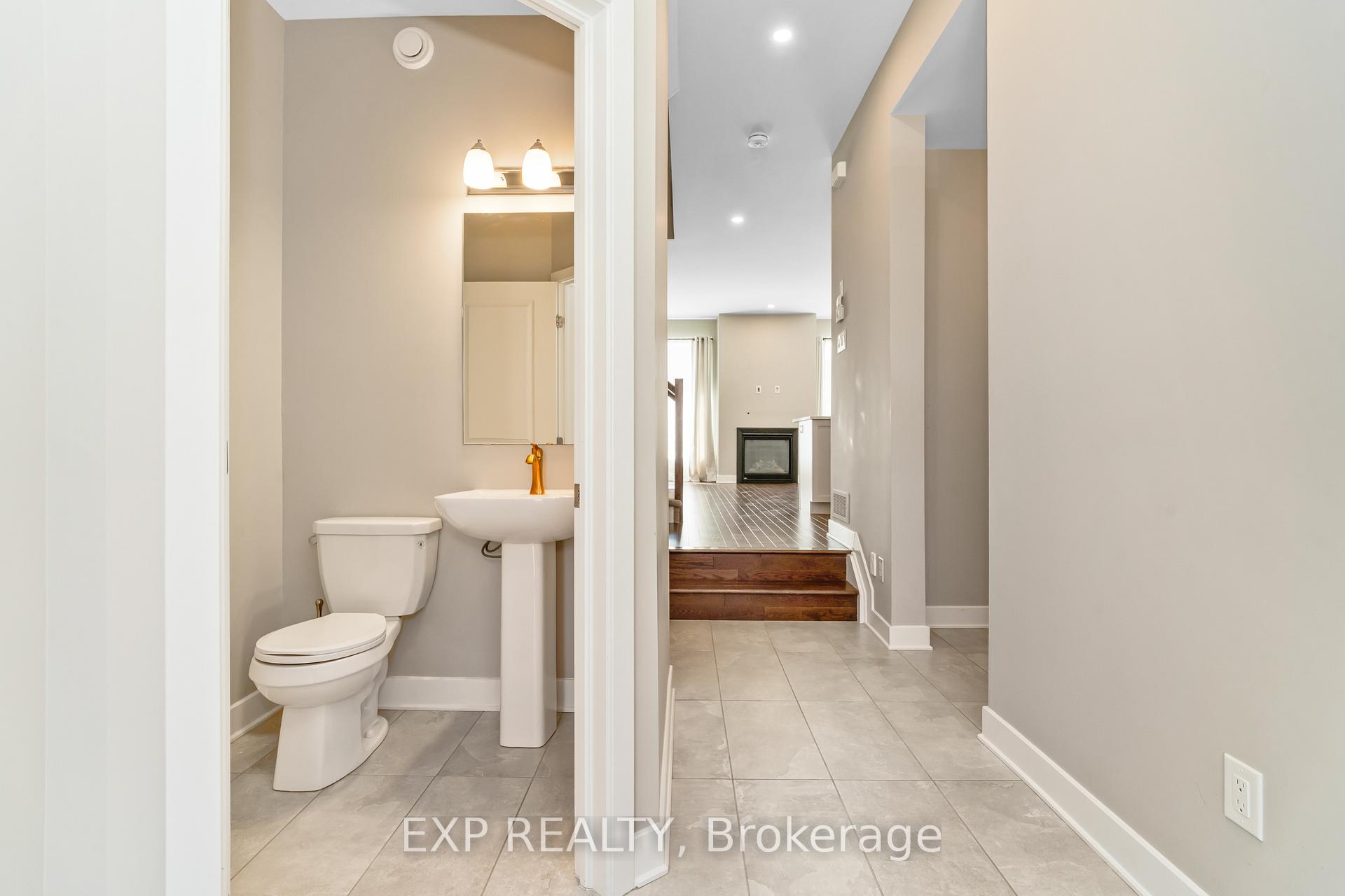 Photo 5 of 531 Triangle Street, Ottawa, Kanata - Emerald Meadows/Trailwest — HOMEH