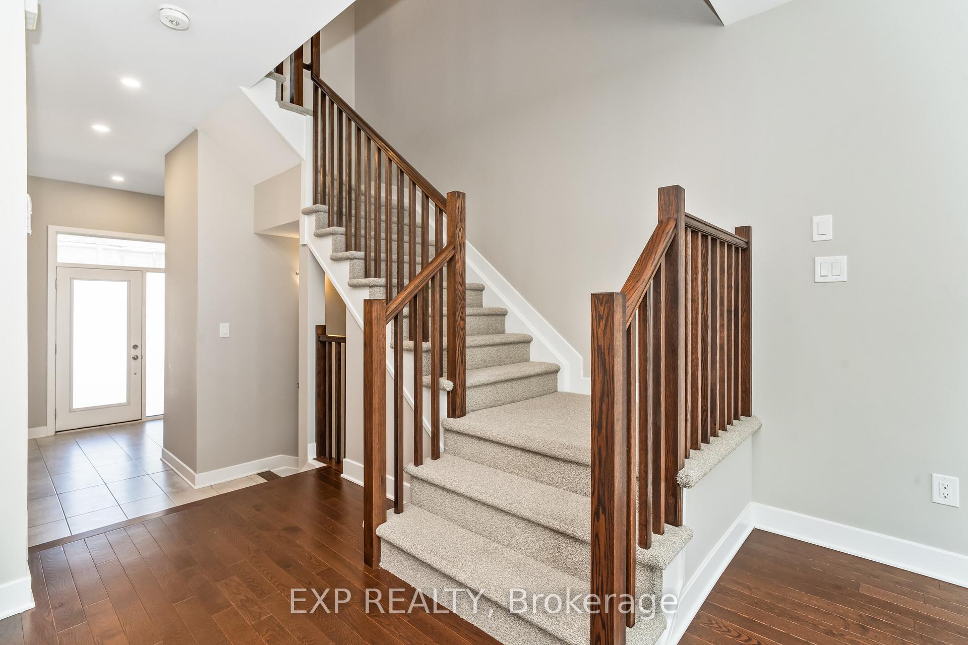 Photo 7 of 531 Triangle Street, Ottawa, Kanata - Emerald Meadows/Trailwest — HOMEH