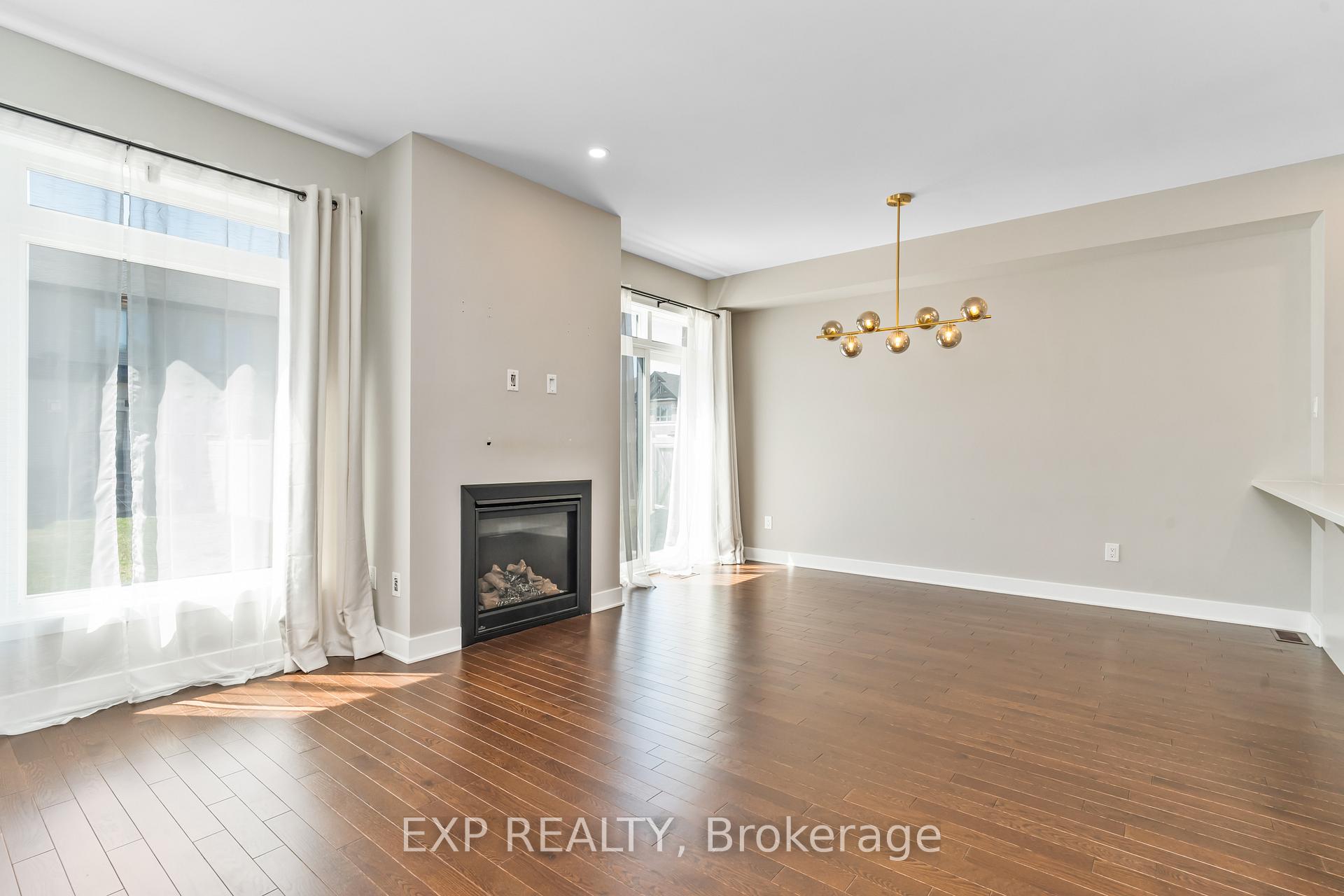 Photo 8 of 531 Triangle Street, Ottawa, Kanata - Emerald Meadows/Trailwest — HOMEH