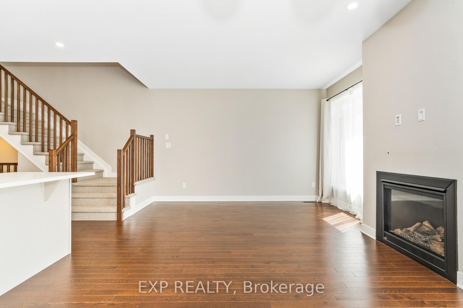 Photo 16 of 531 Triangle Street, Ottawa, Kanata - Emerald Meadows/Trailwest — HOMEH