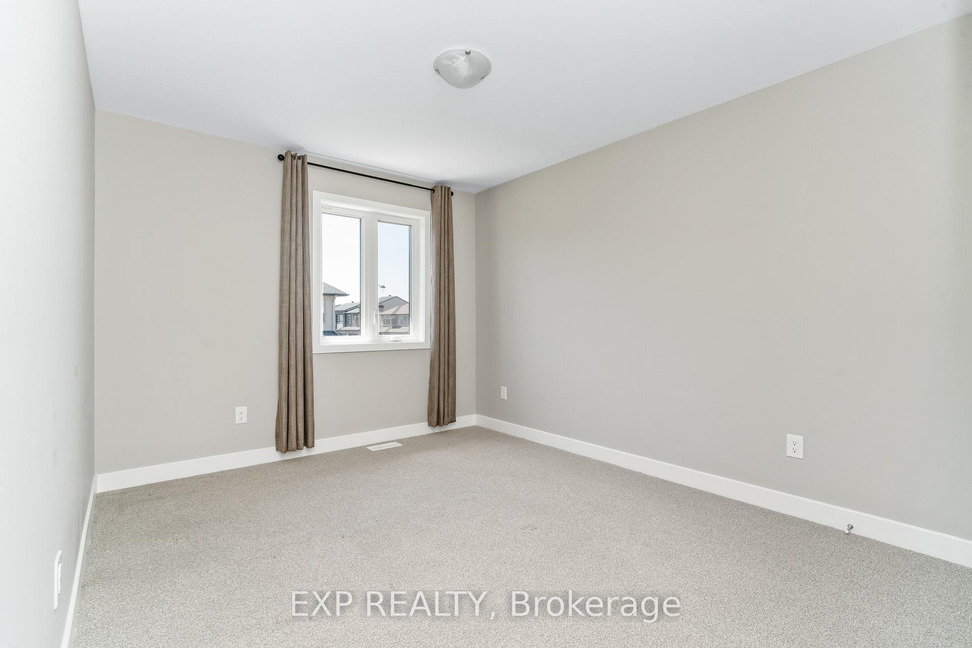 Photo 29 of 531 Triangle Street, Ottawa, Kanata - Emerald Meadows/Trailwest — HOMEH