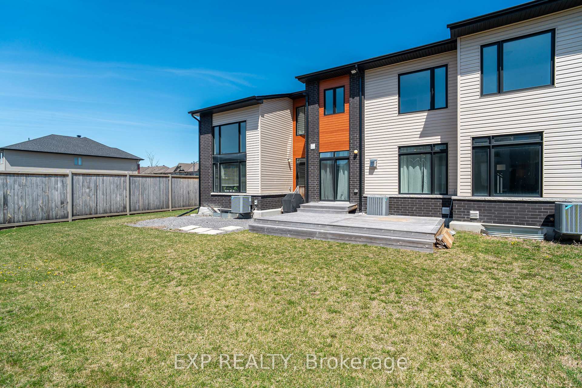 Photo 37 of 531 Triangle Street, Ottawa, Kanata - Emerald Meadows/Trailwest — HOMEH