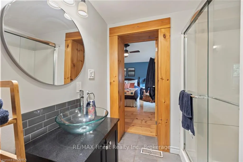 Photo 25 of 318 Simmons Road, Loyalist, Lennox and Addington - South — HOMEH