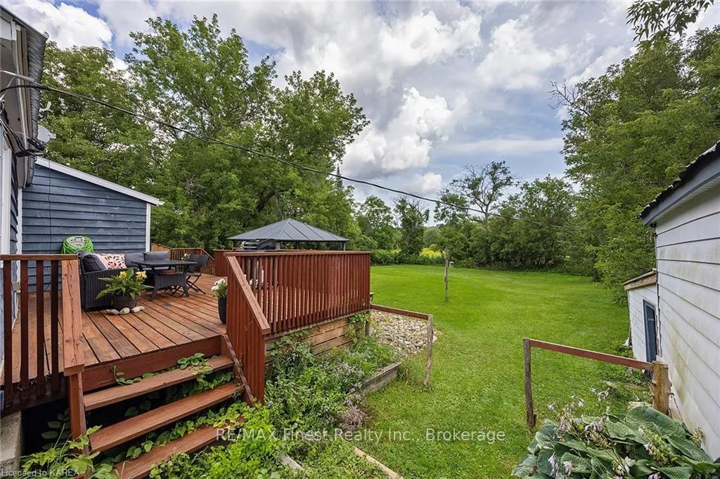 Photo 31 of 318 Simmons Road, Loyalist, Lennox and Addington - South — HOMEH