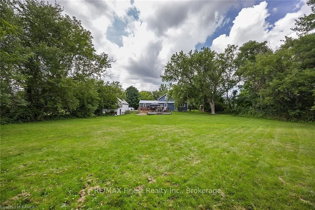 Photo 34 of 318 Simmons Road, Loyalist, Lennox and Addington - South — HOMEH