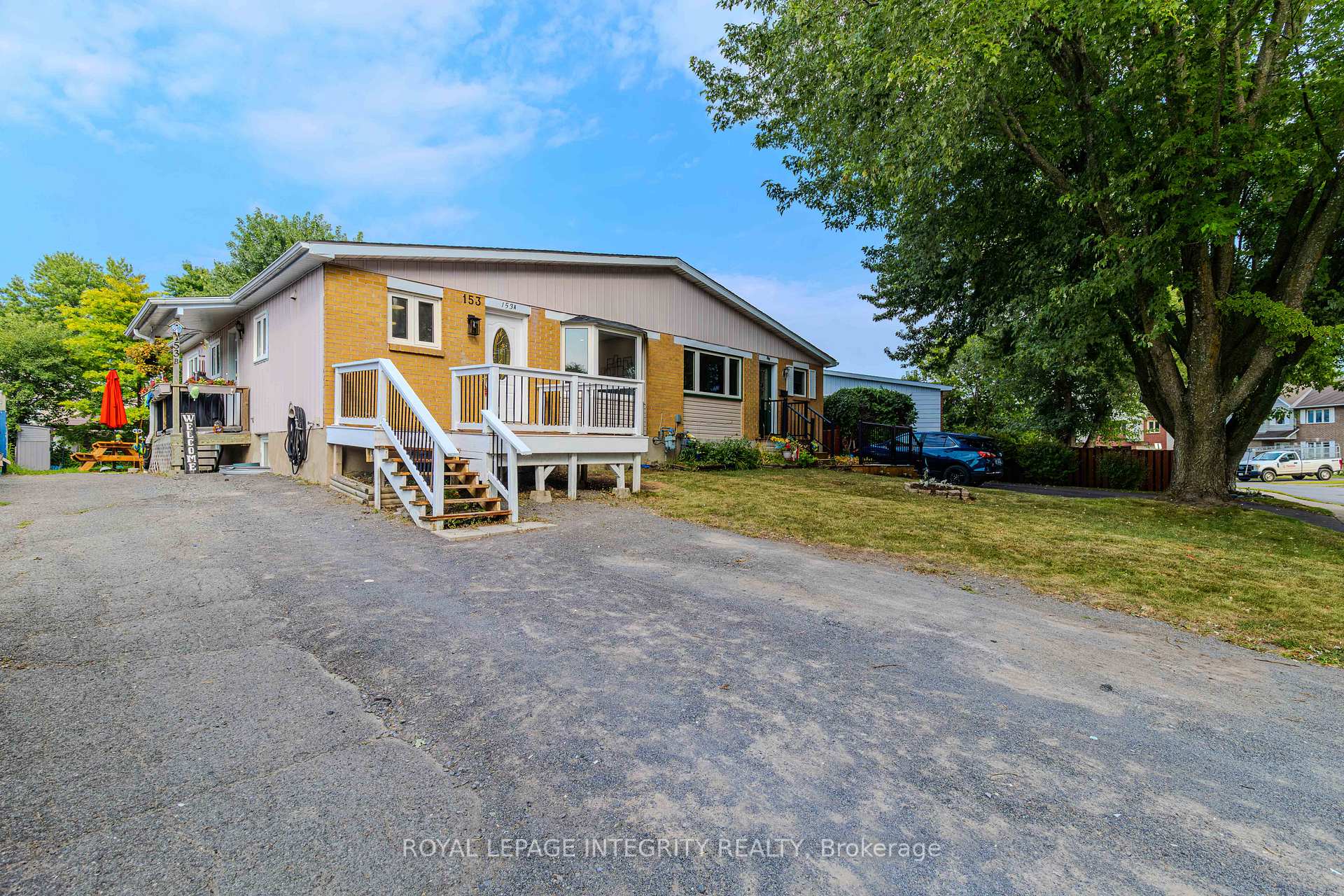 Photo 2 of 153 Glamorgan Drive, Ottawa, Kanata - Glencairn/Hazeldean — HOMEH