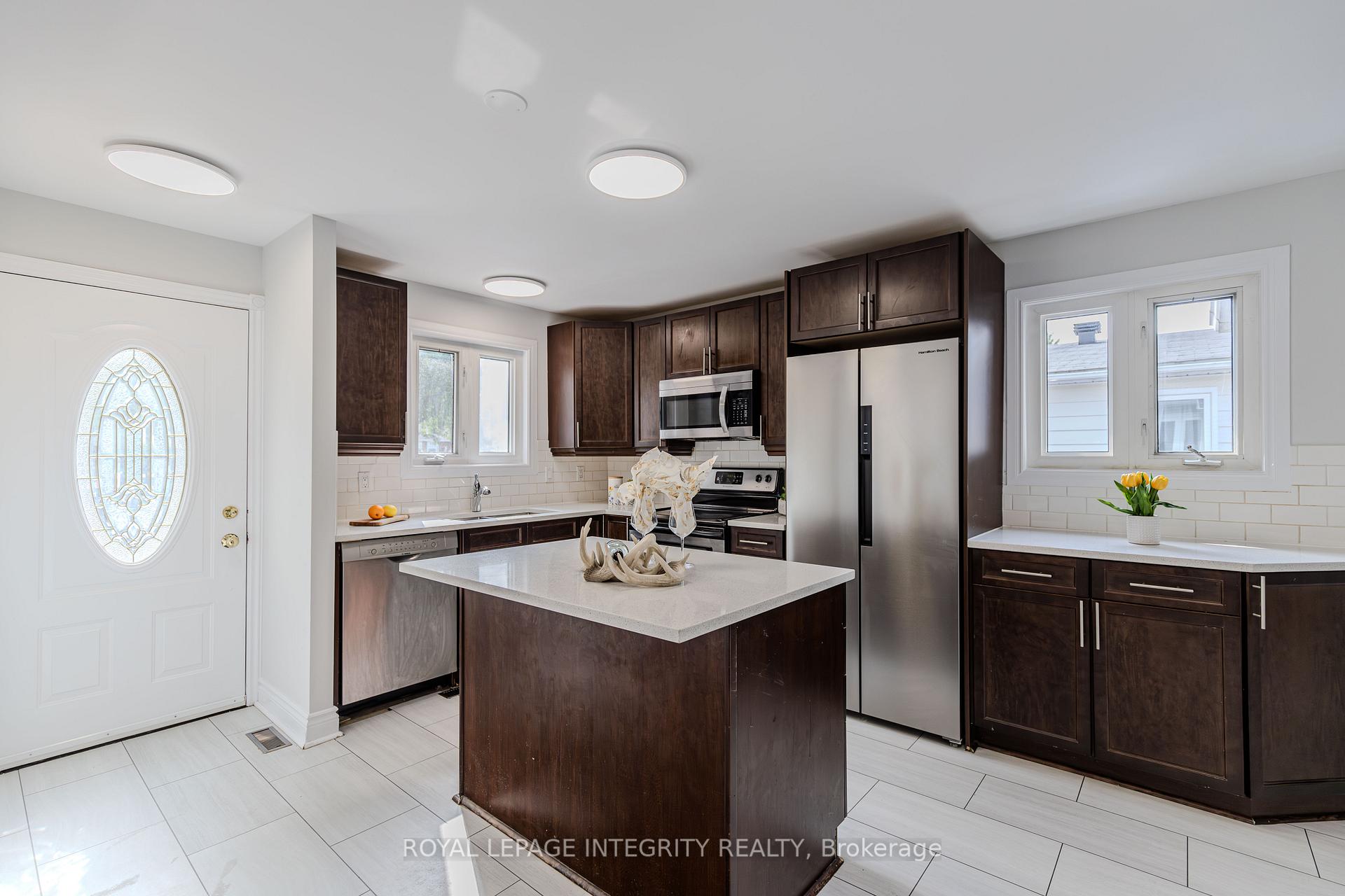 Photo 6 of 153 Glamorgan Drive, Ottawa, Kanata - Glencairn/Hazeldean — HOMEH