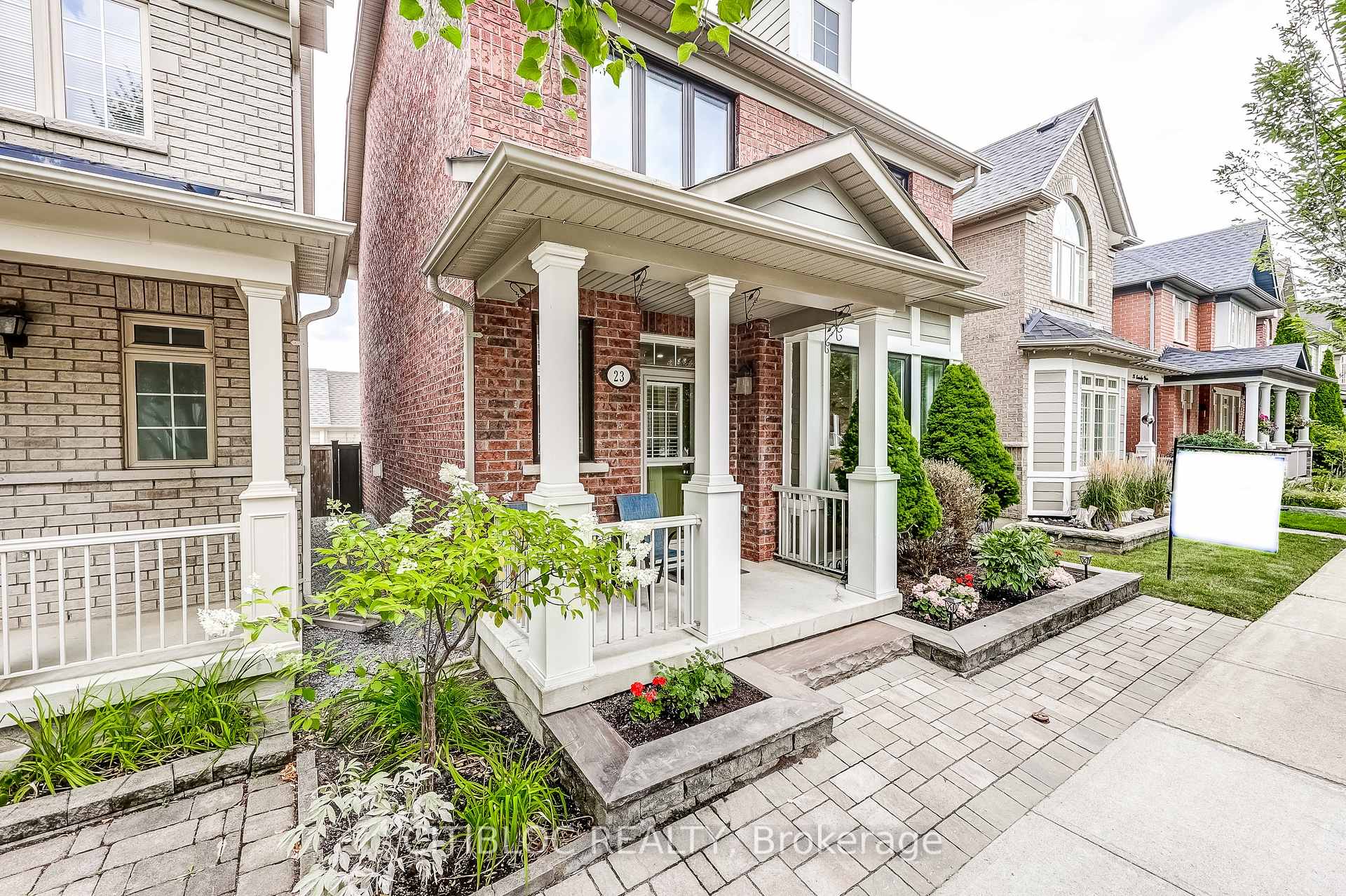 Photo 2 of 23 Evaridge Drive, Markham, Cornell — HOMEH