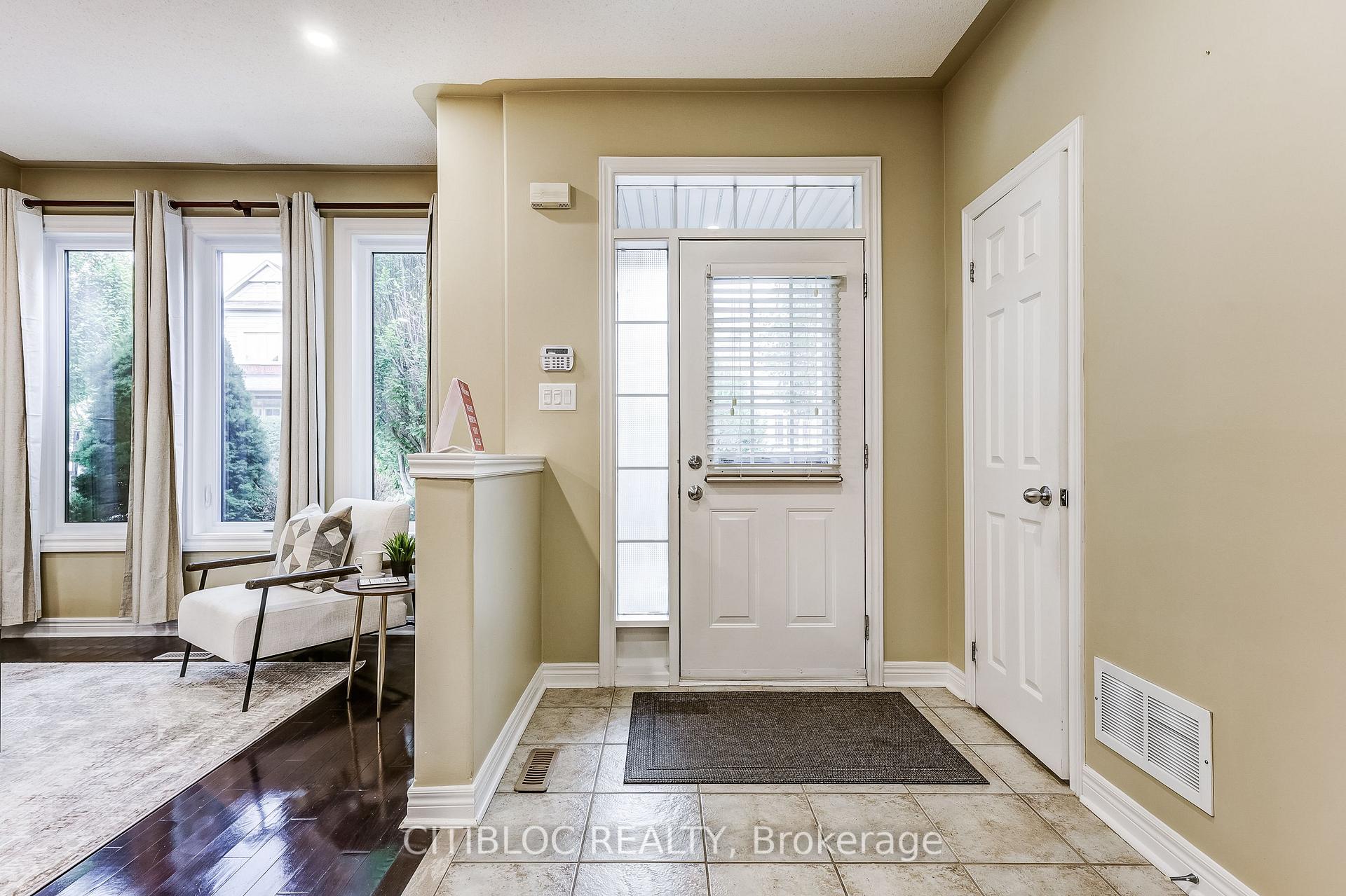 Photo 4 of 23 Evaridge Drive, Markham, Cornell — HOMEH