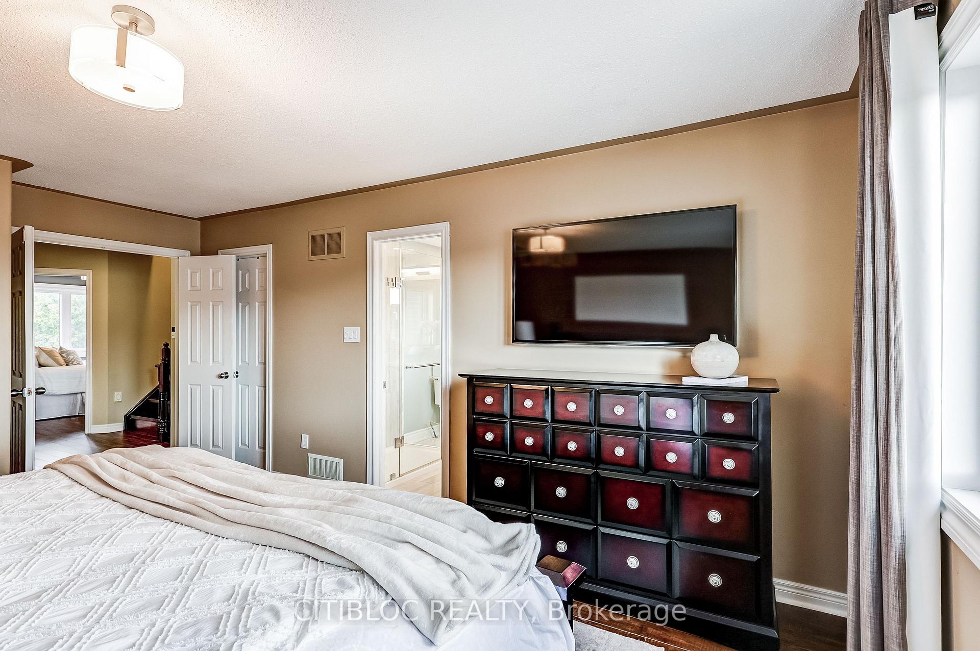 Photo 20 of 23 Evaridge Drive, Markham, Cornell — HOMEH