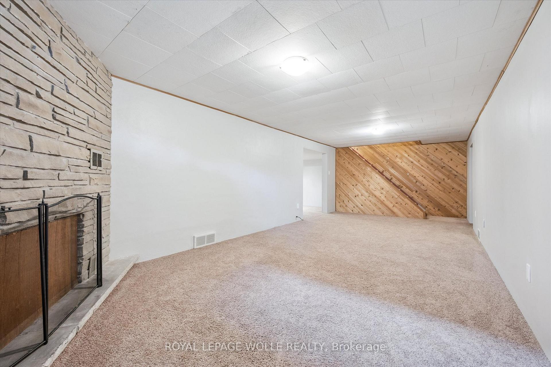 Photo 31 of 29 Strathcona Crescent, Kitchener — HOMEH