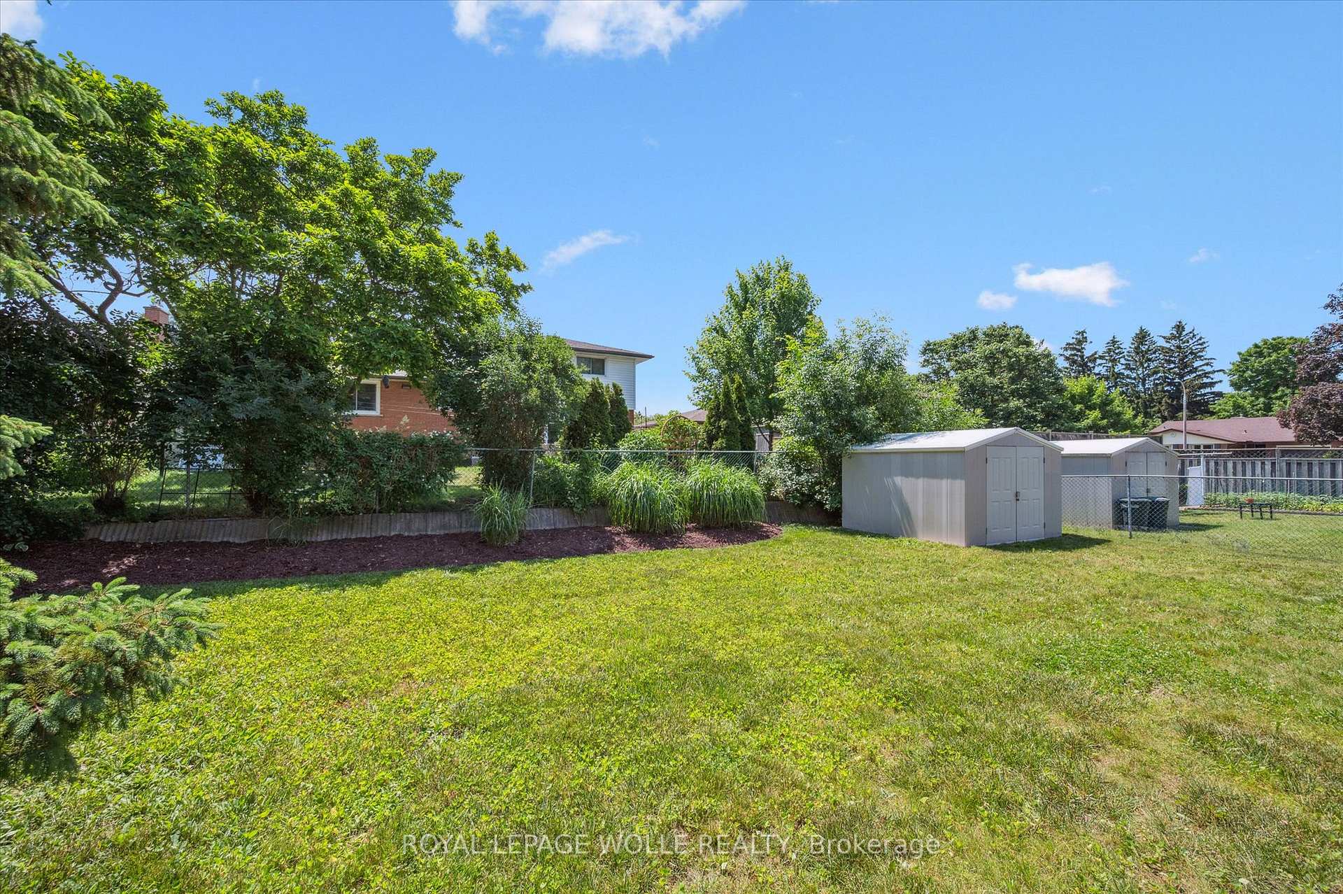 Photo 41 of 29 Strathcona Crescent, Kitchener — HOMEH
