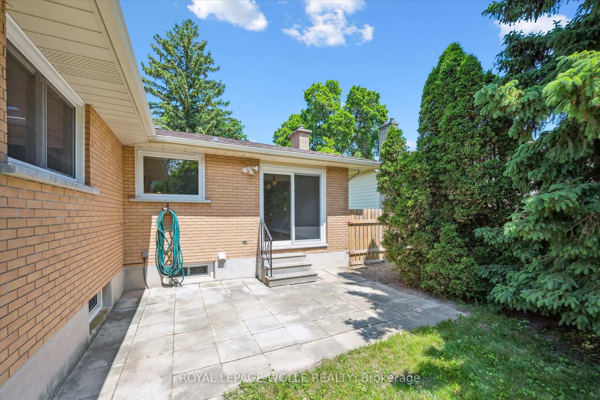 Photo 42 of 29 Strathcona Crescent, Kitchener — HOMEH