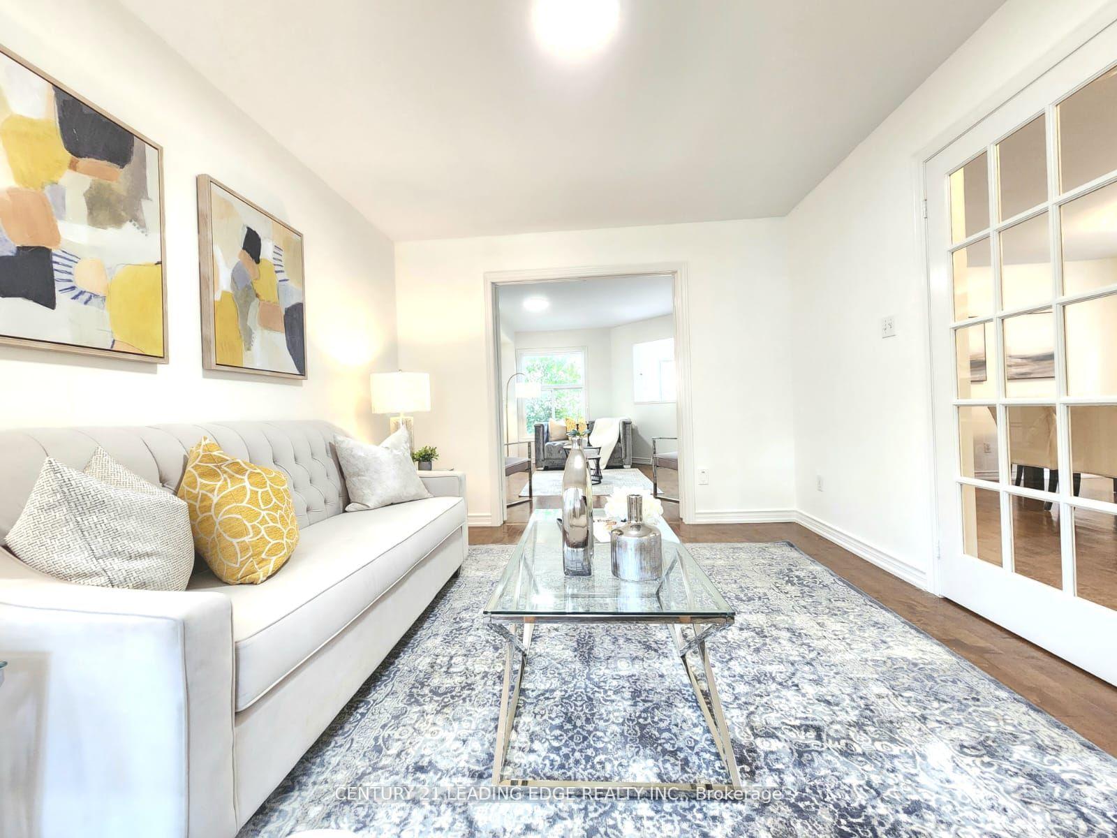 Photo 3 of 86 Quince Crescent, Markham, Rouge River Estates — HOMEH