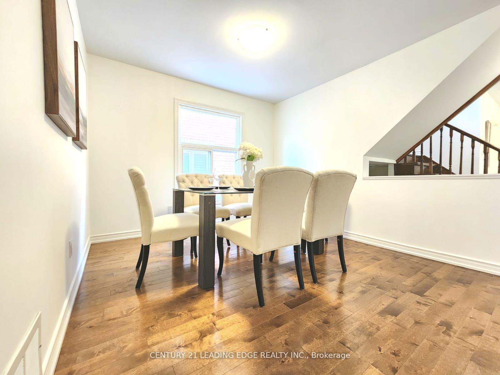 Photo 8 of 86 Quince Crescent, Markham, Rouge River Estates — HOMEH