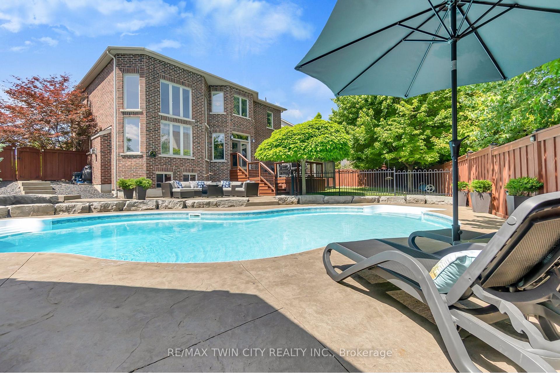 Photo 1 of 918 Fung Place, Kitchener — HOMEH