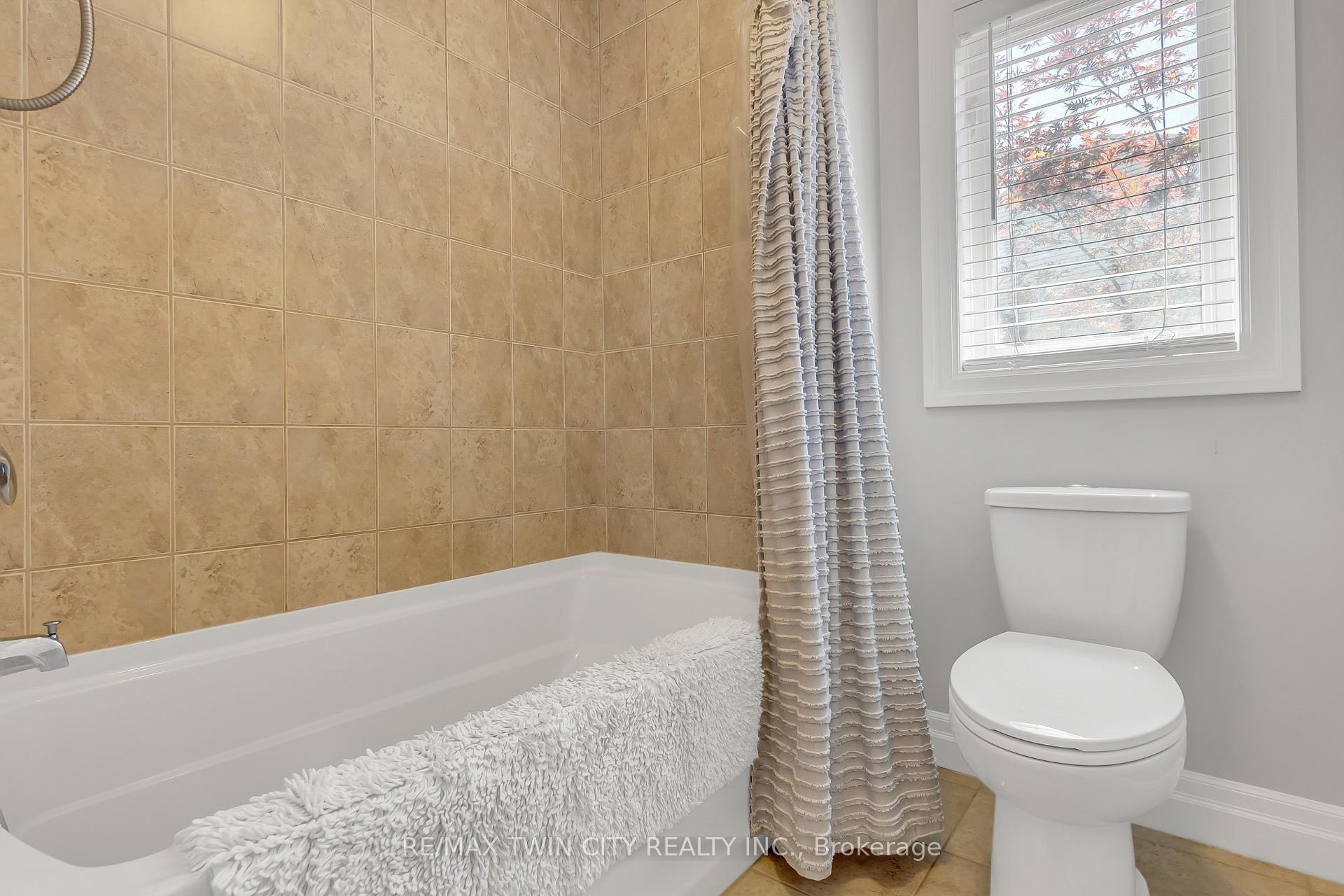 Photo 27 of 918 Fung Place, Kitchener — HOMEH